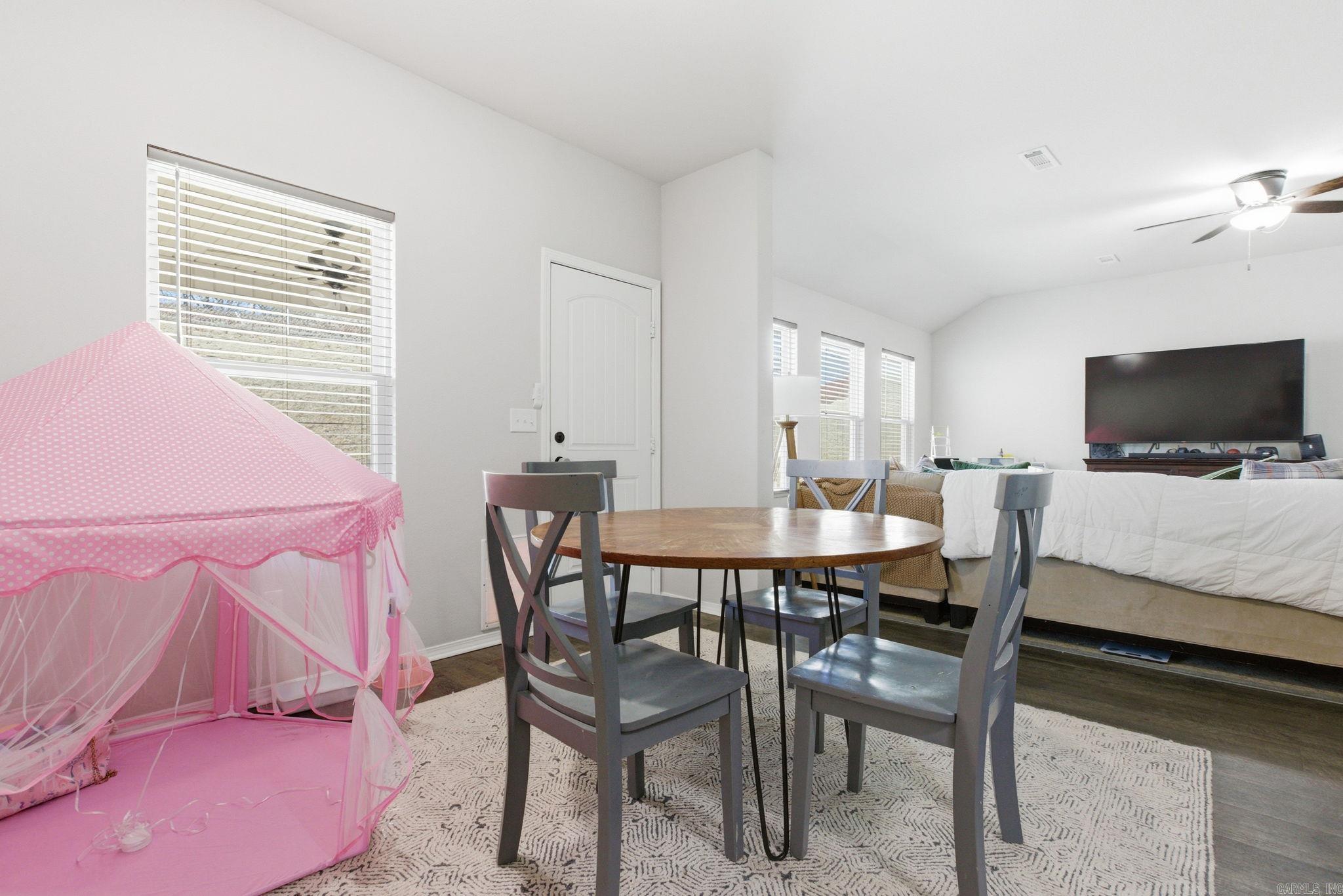69 Dunnaway Drive Property Photo 13