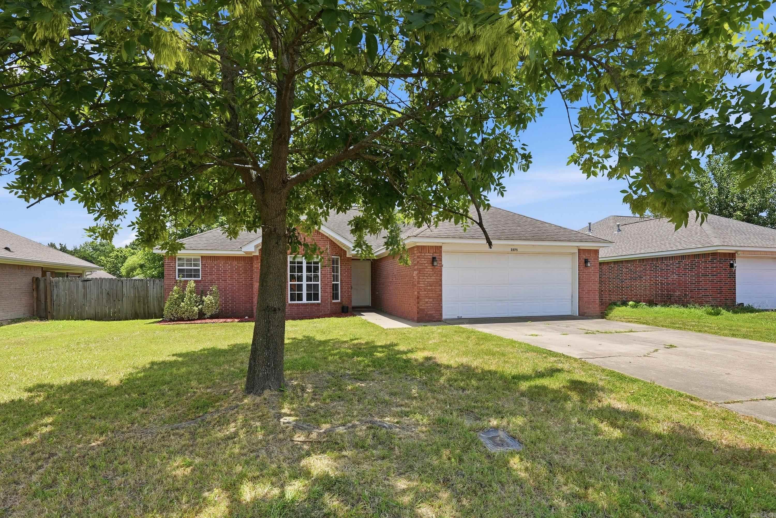 2275 Landover Trail Property Photo 1