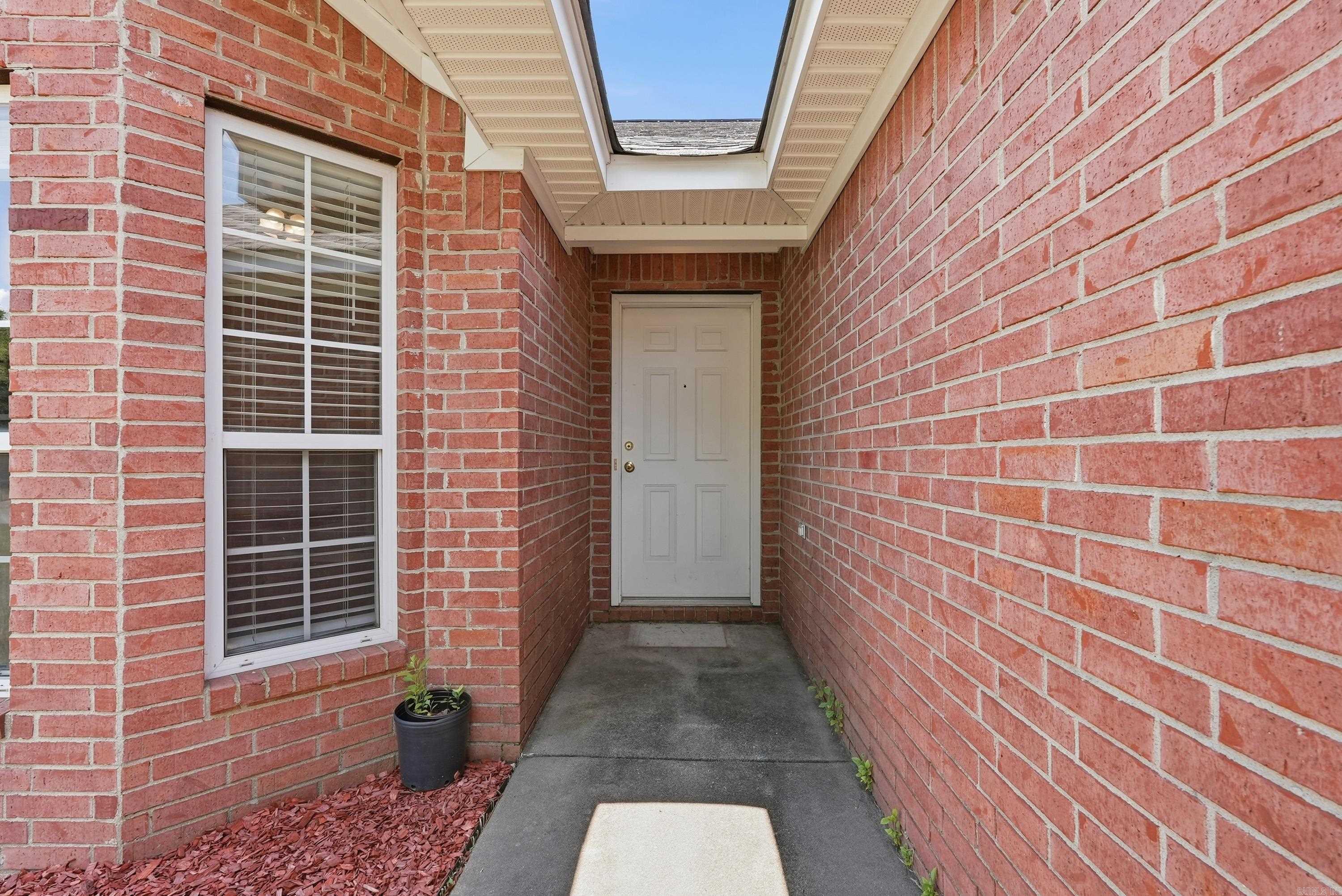 2275 Landover Trail Property Photo 4