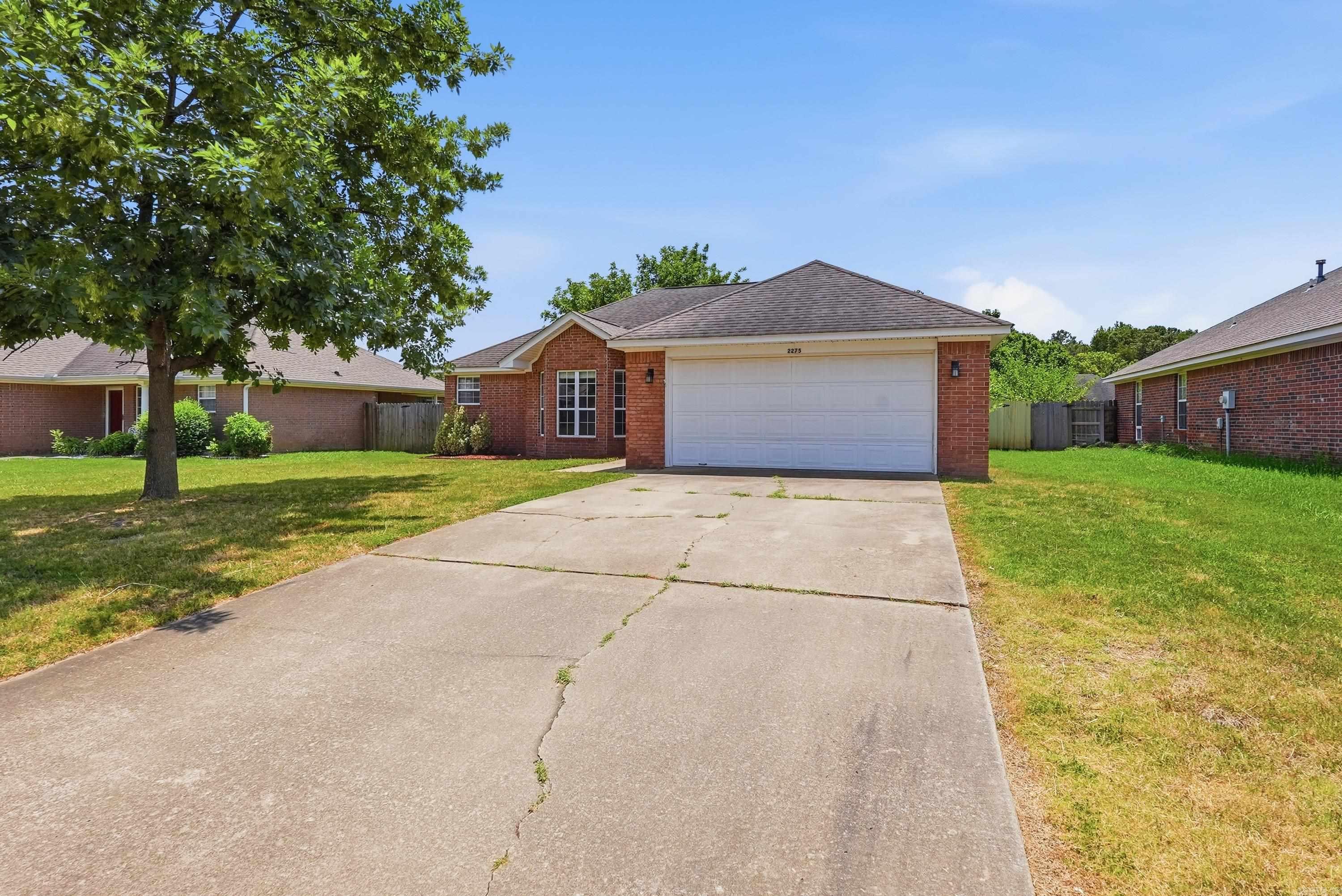 2275 Landover Trail Property Photo 5