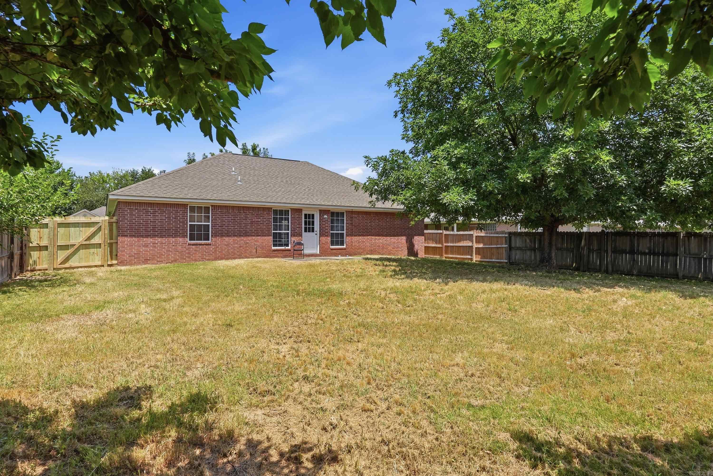 2275 Landover Trail Property Photo 6
