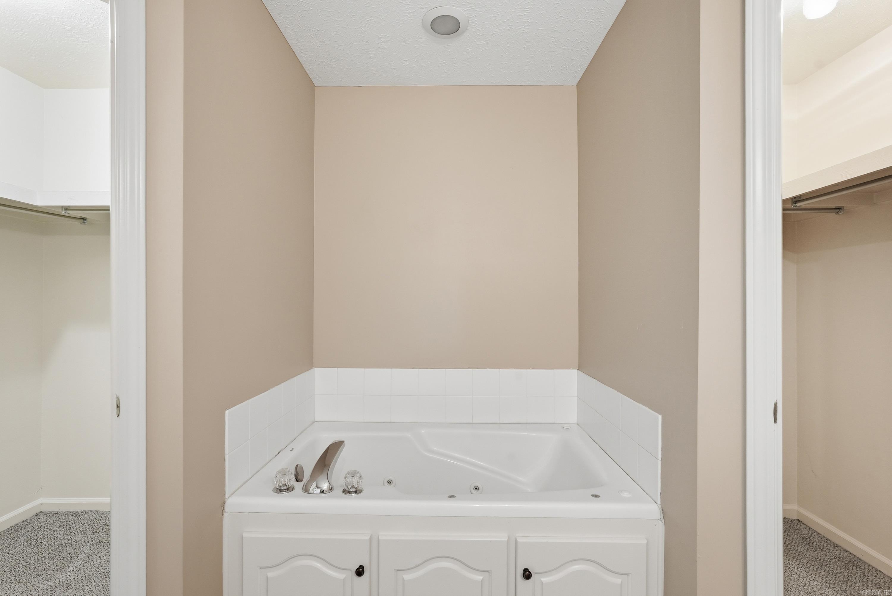 2275 Landover Trail Property Photo 33