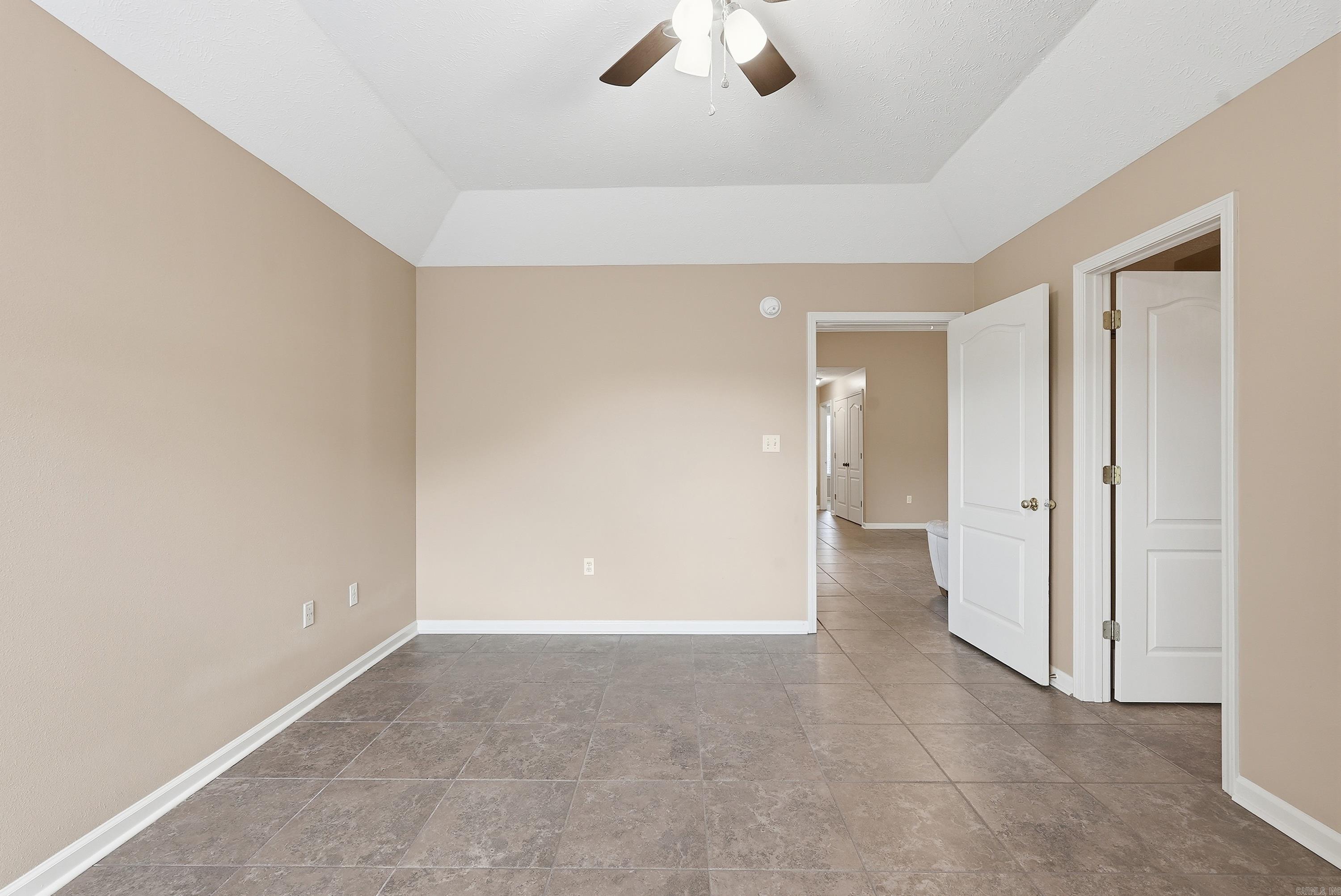 2275 Landover Trail Property Photo 37