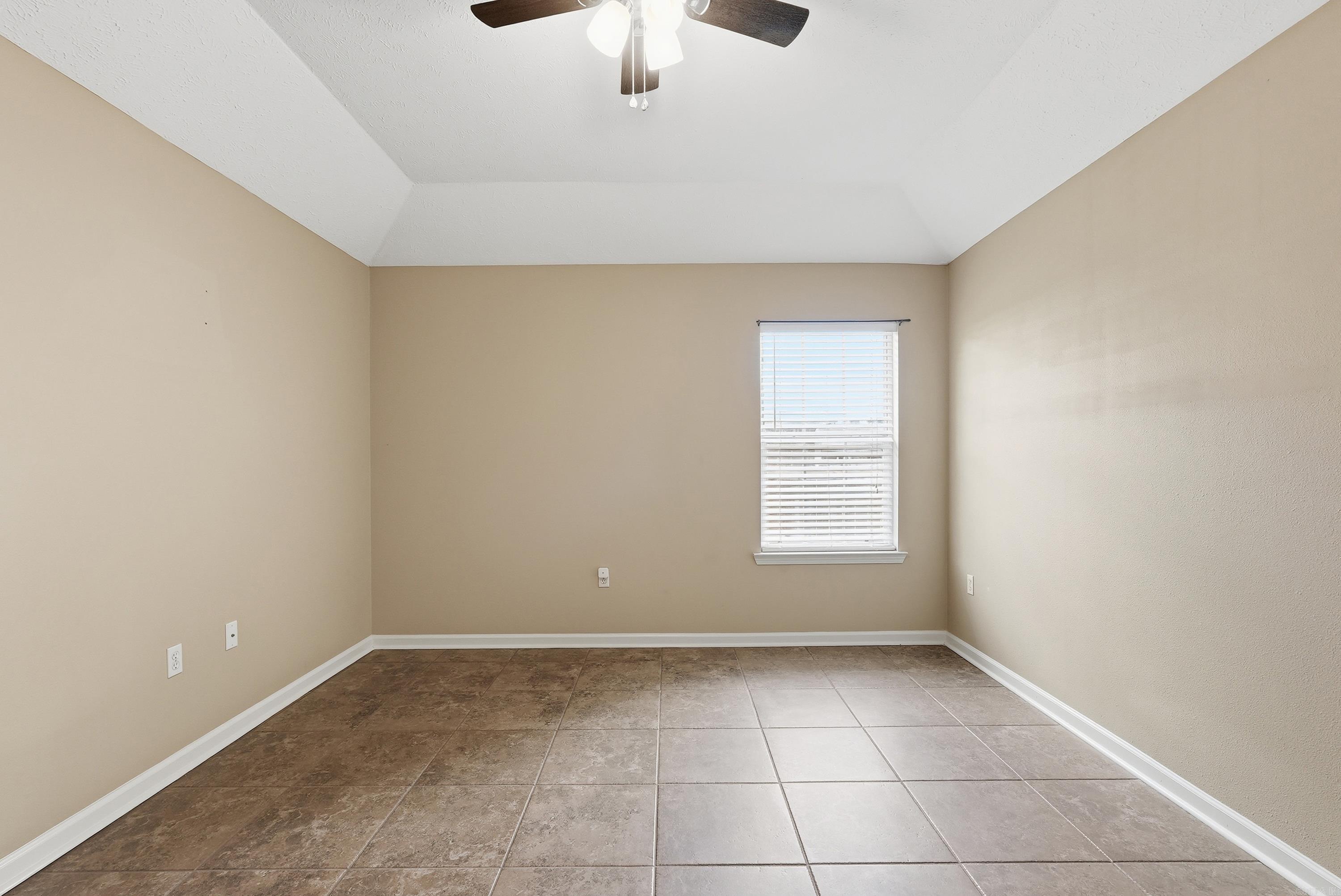 2275 Landover Trail Property Photo 39