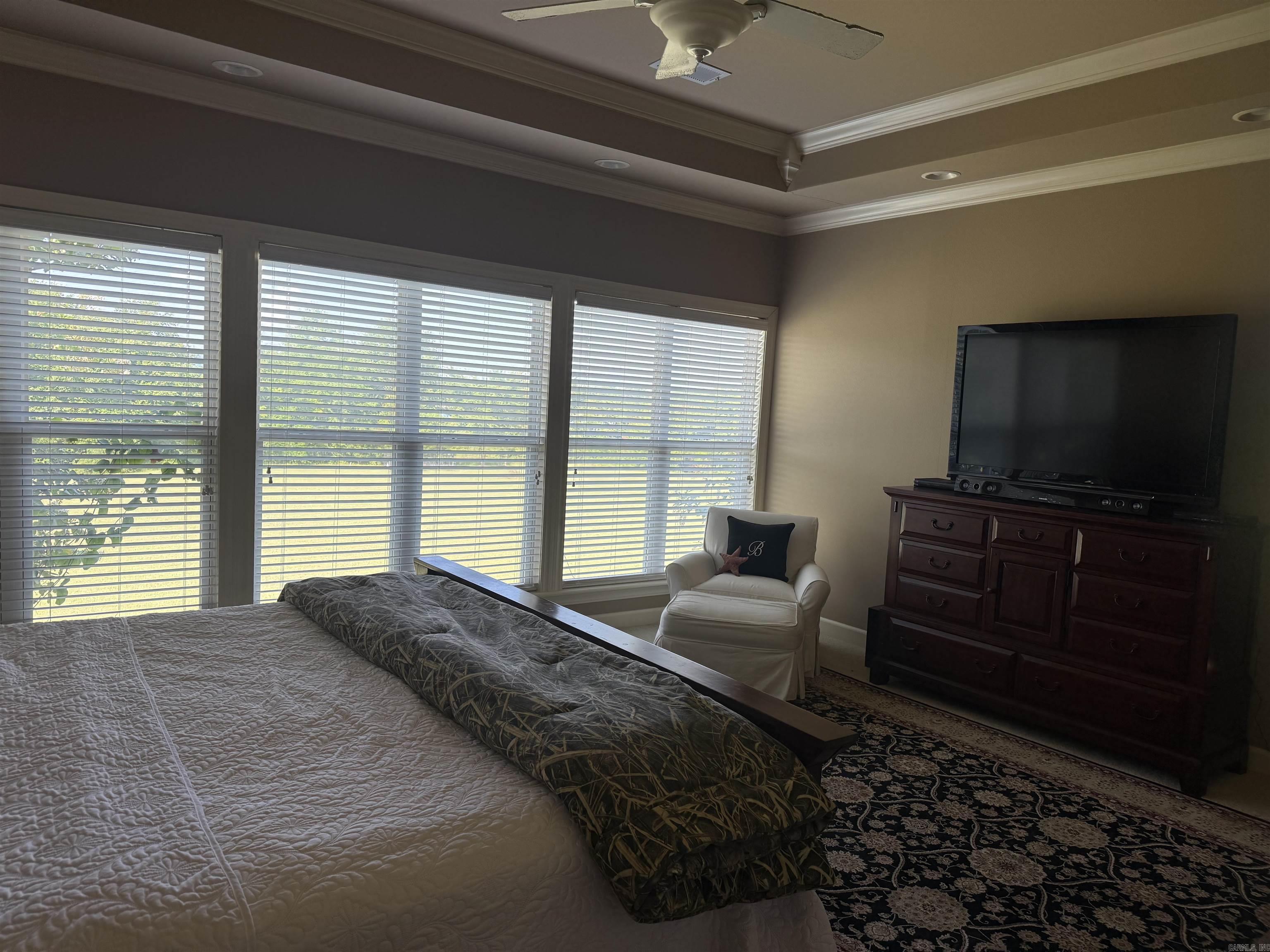 90 Emerald Lane Property Photo 24