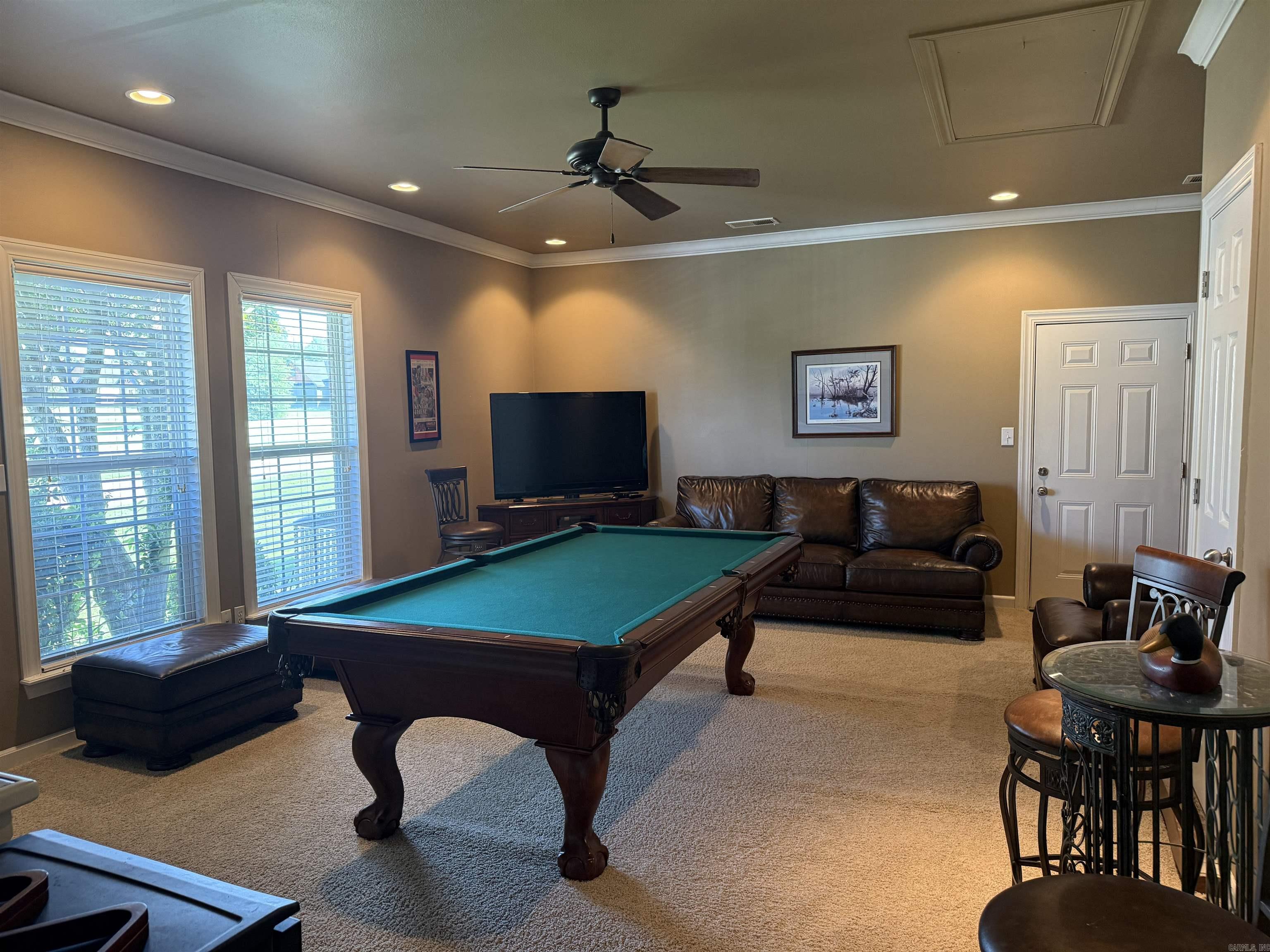 90 Emerald Lane Property Photo 28