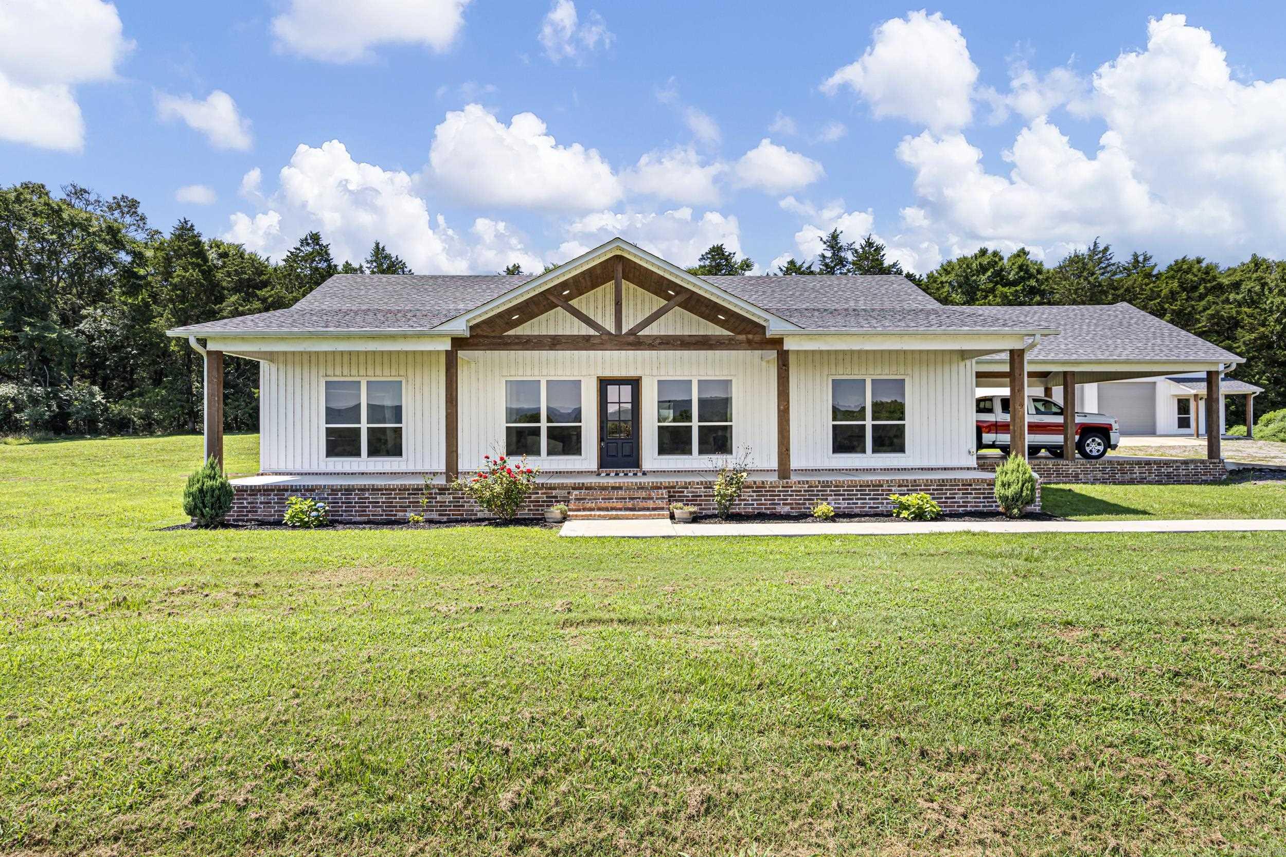 2505 Gunter Mountain Rd Property Photo 1