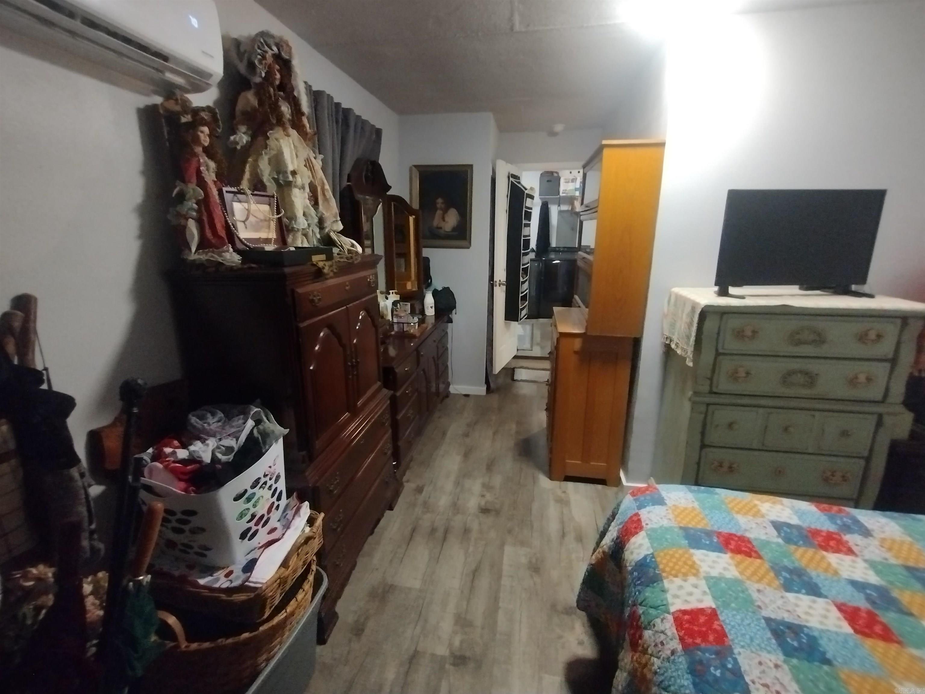 609 E Webb Property Photo 18
