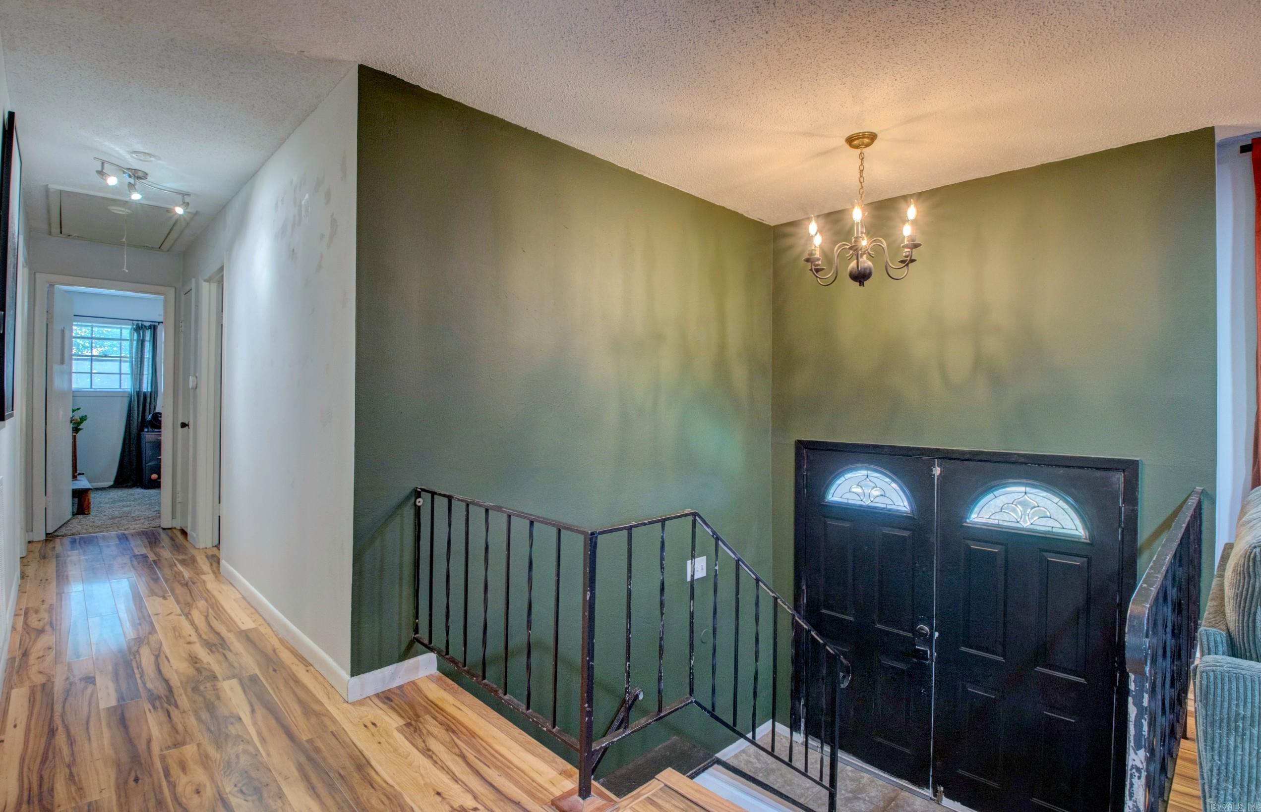 5401 Western Hills Avenue Property Photo 6