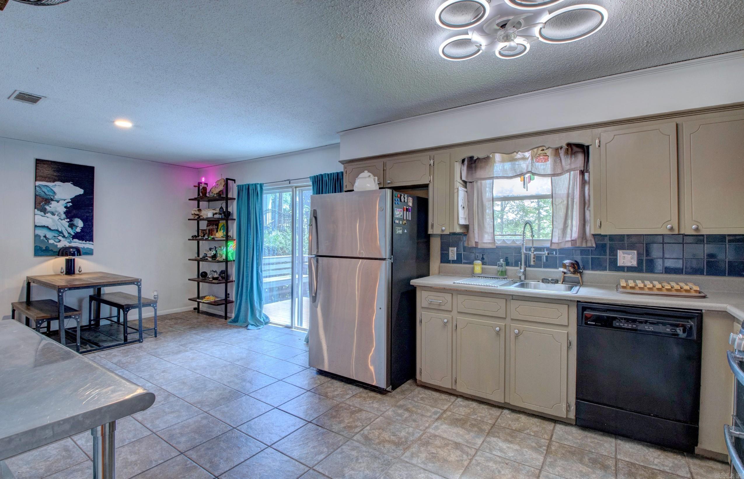 5401 Western Hills Avenue Property Photo 19