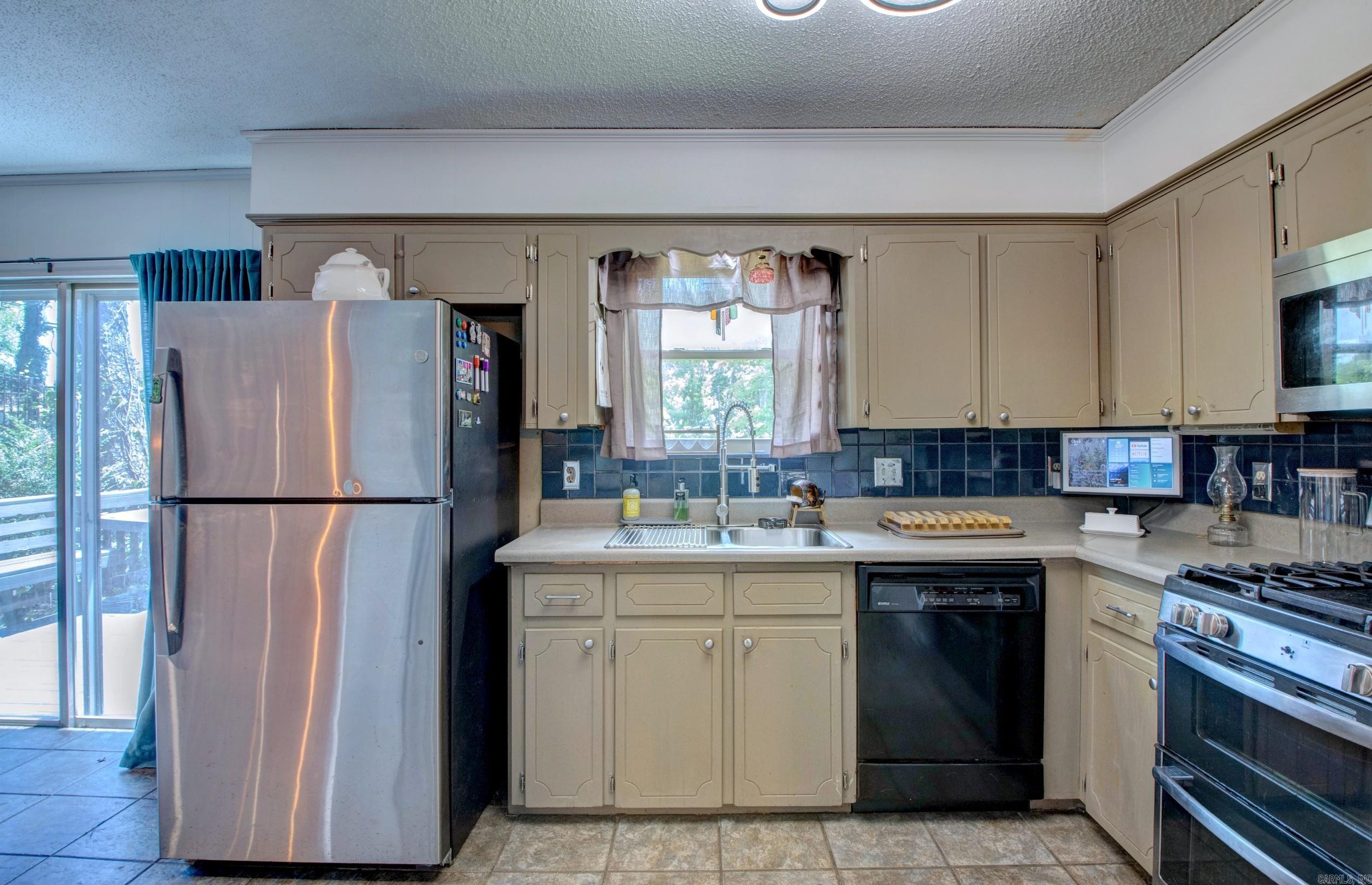 5401 Western Hills Avenue Property Photo 21