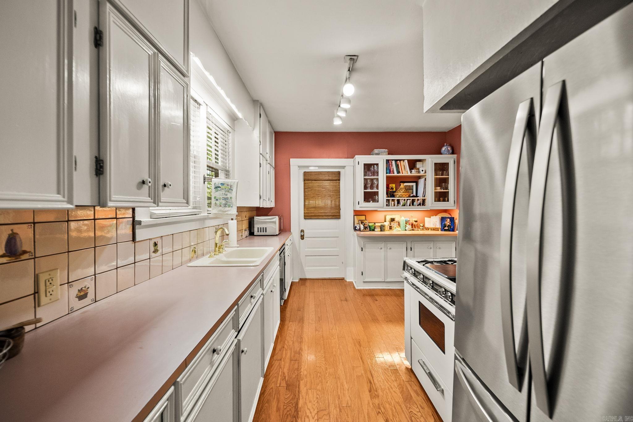 5223 G Street Property Photo 19