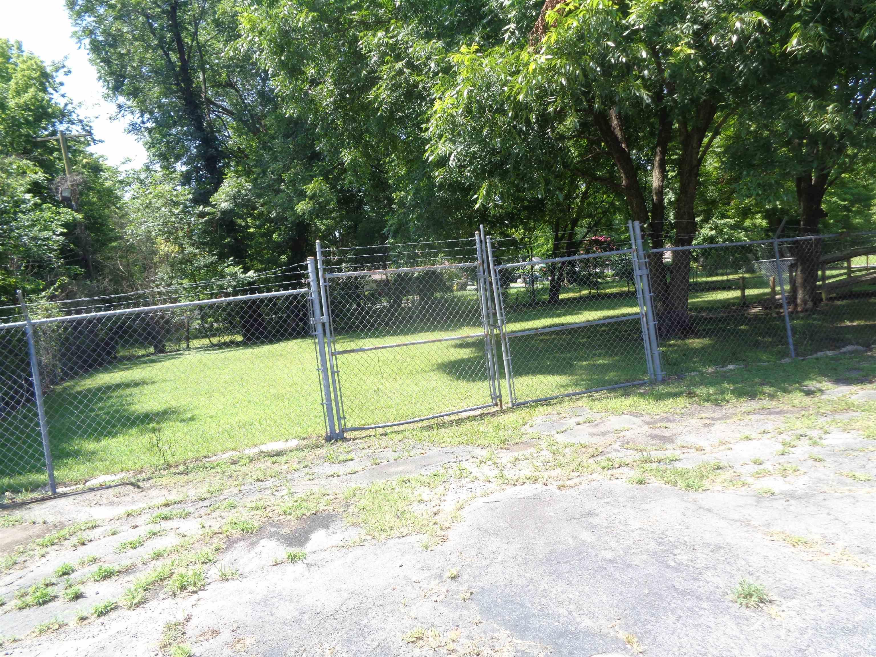 1859 Rice Street Property Photo 16