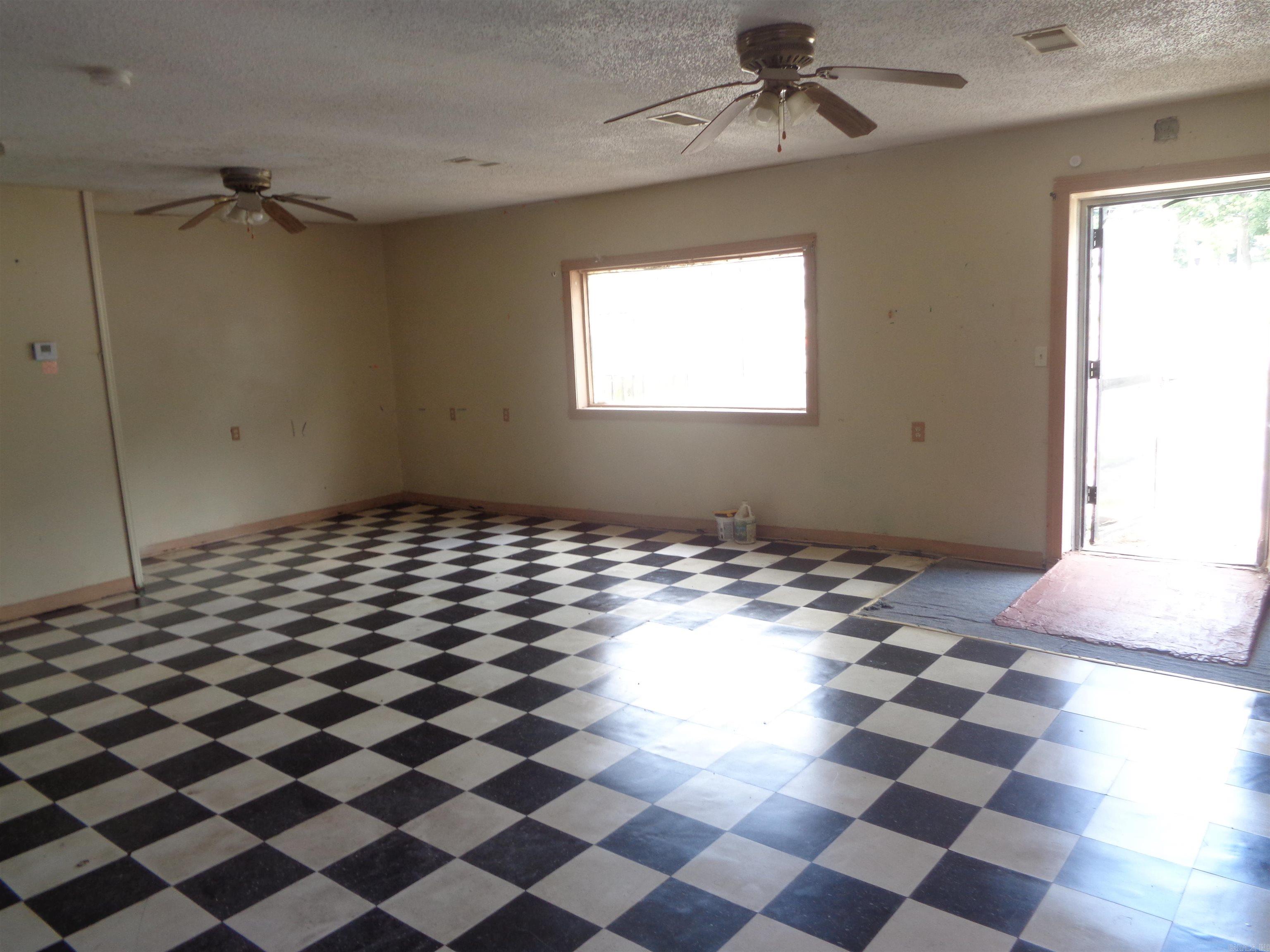 1859 Rice Street Property Photo 22