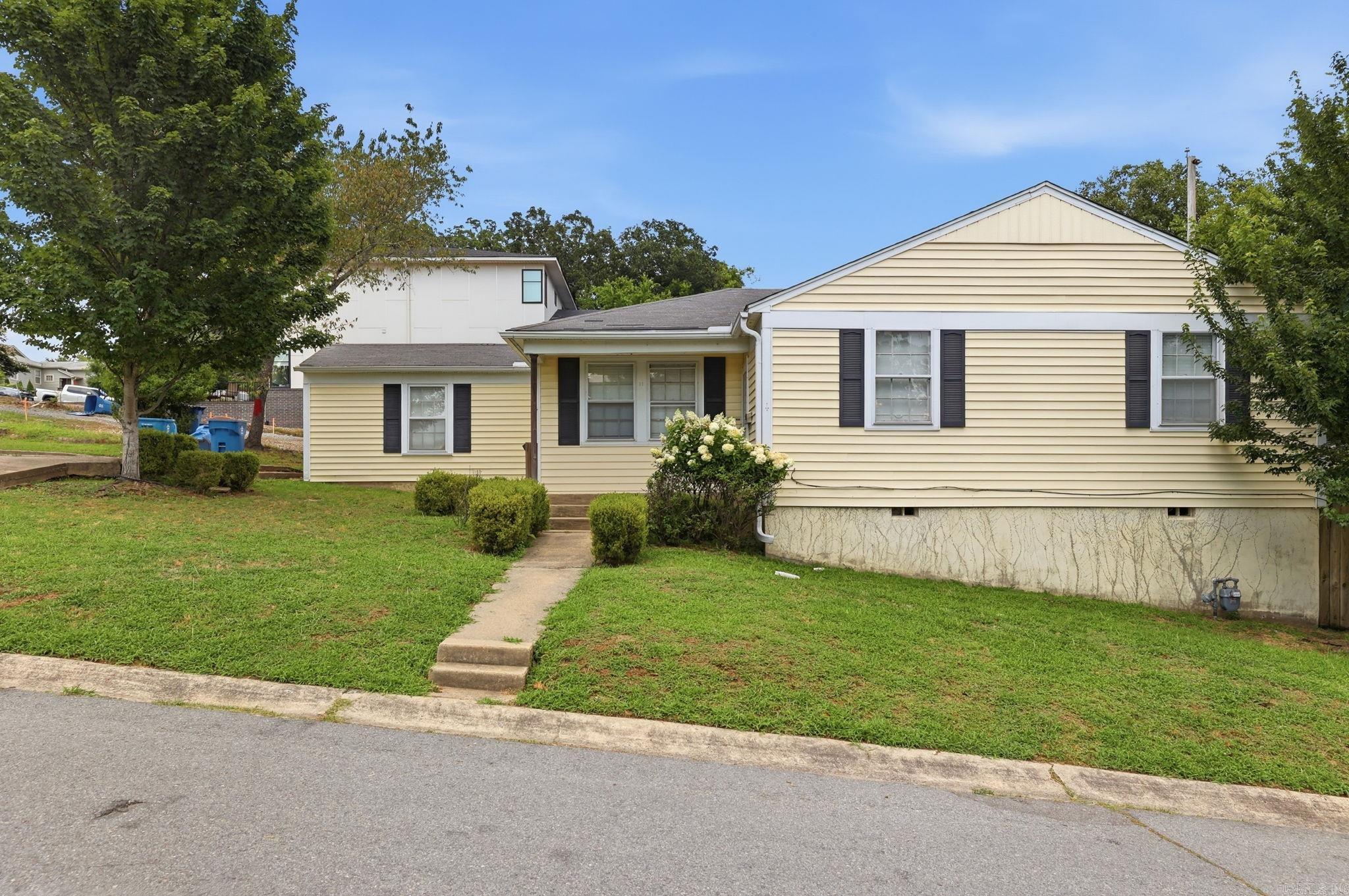 6723 Kenwood Road Property Photo 1