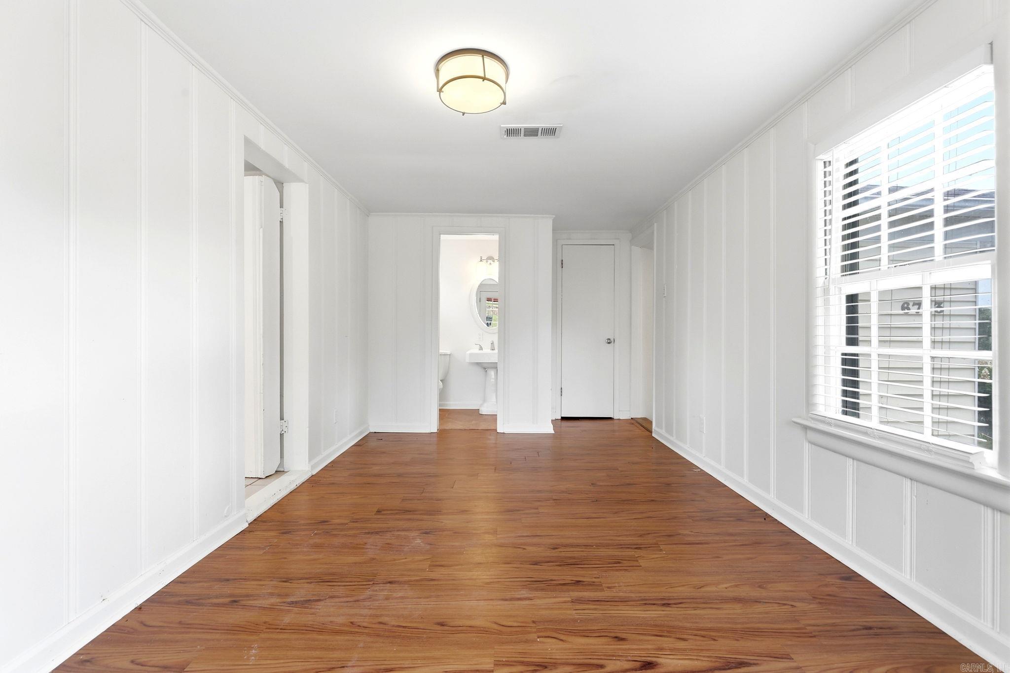 6723 Kenwood Road Property Photo 13