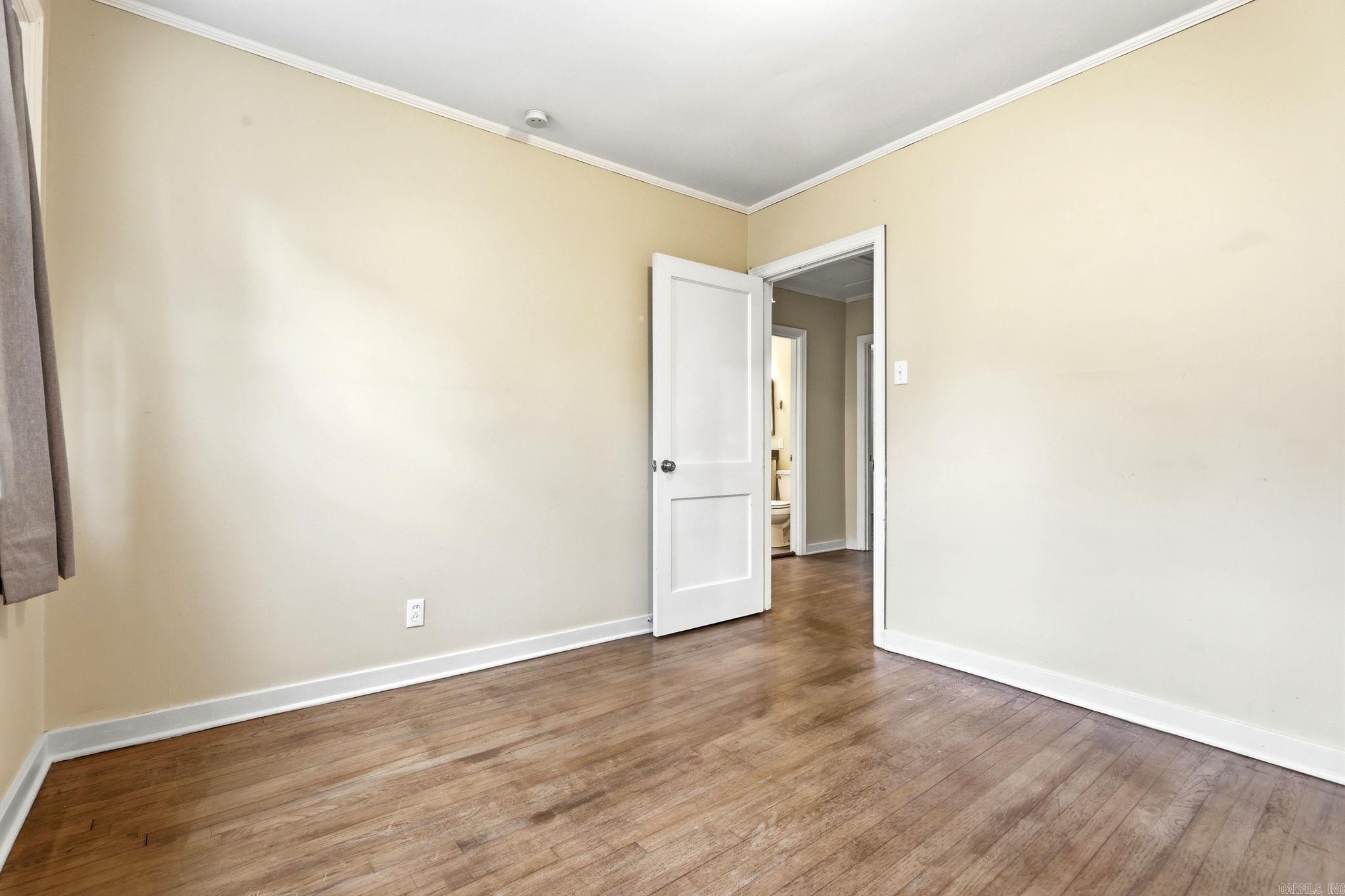 6723 Kenwood Road Property Photo 16
