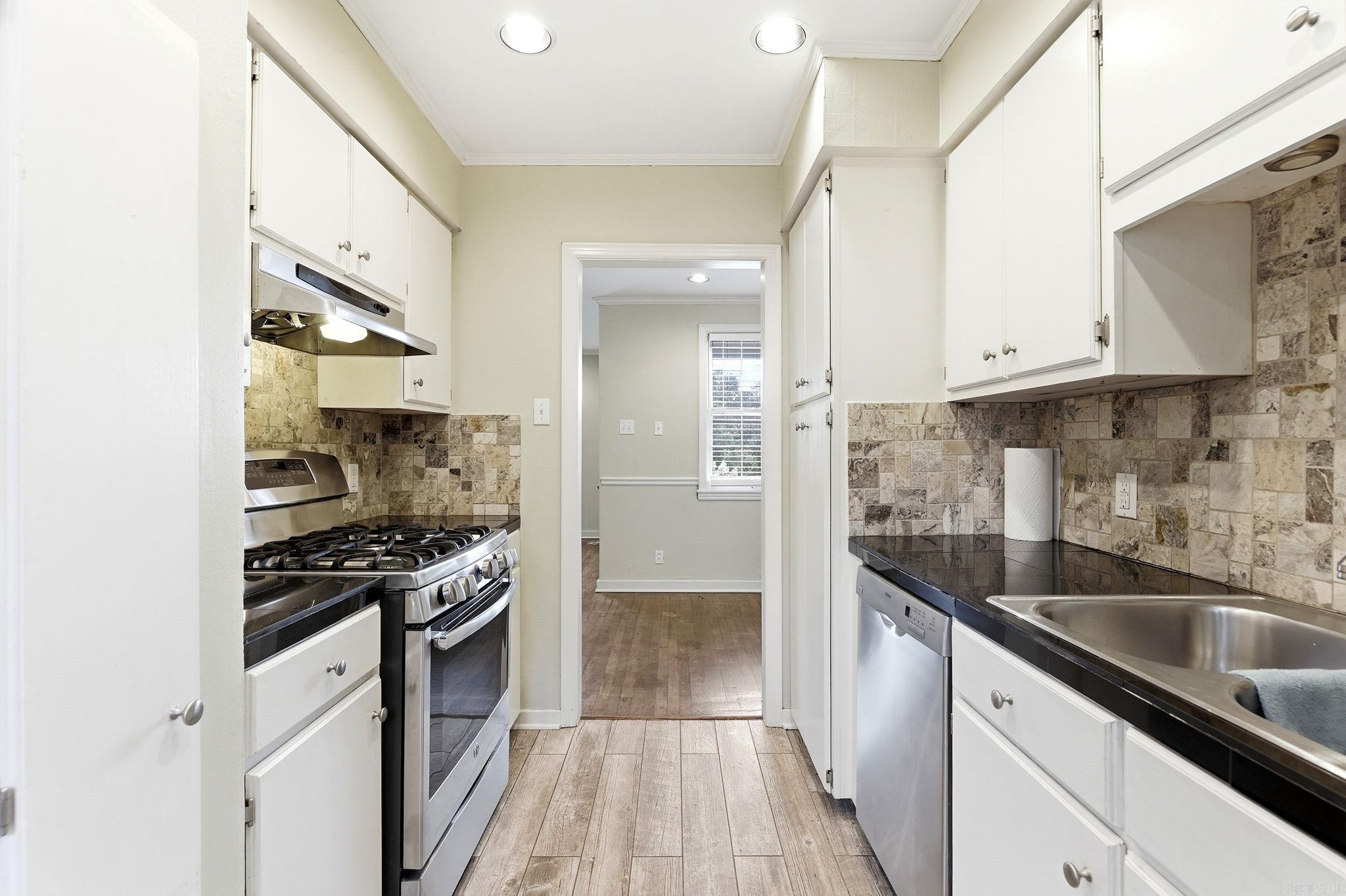 6723 Kenwood Road Property Photo 22