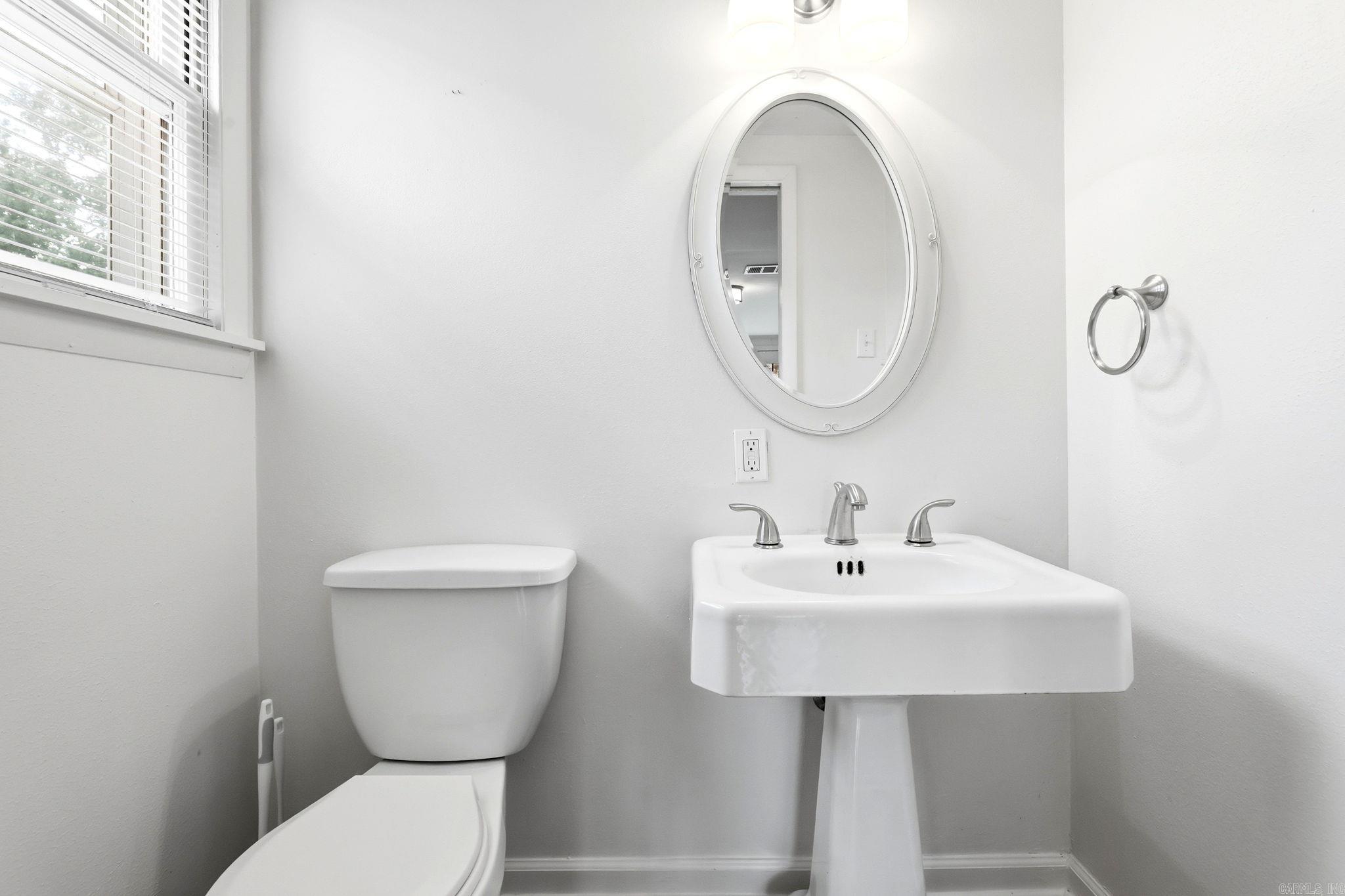 6723 Kenwood Road Property Photo 23