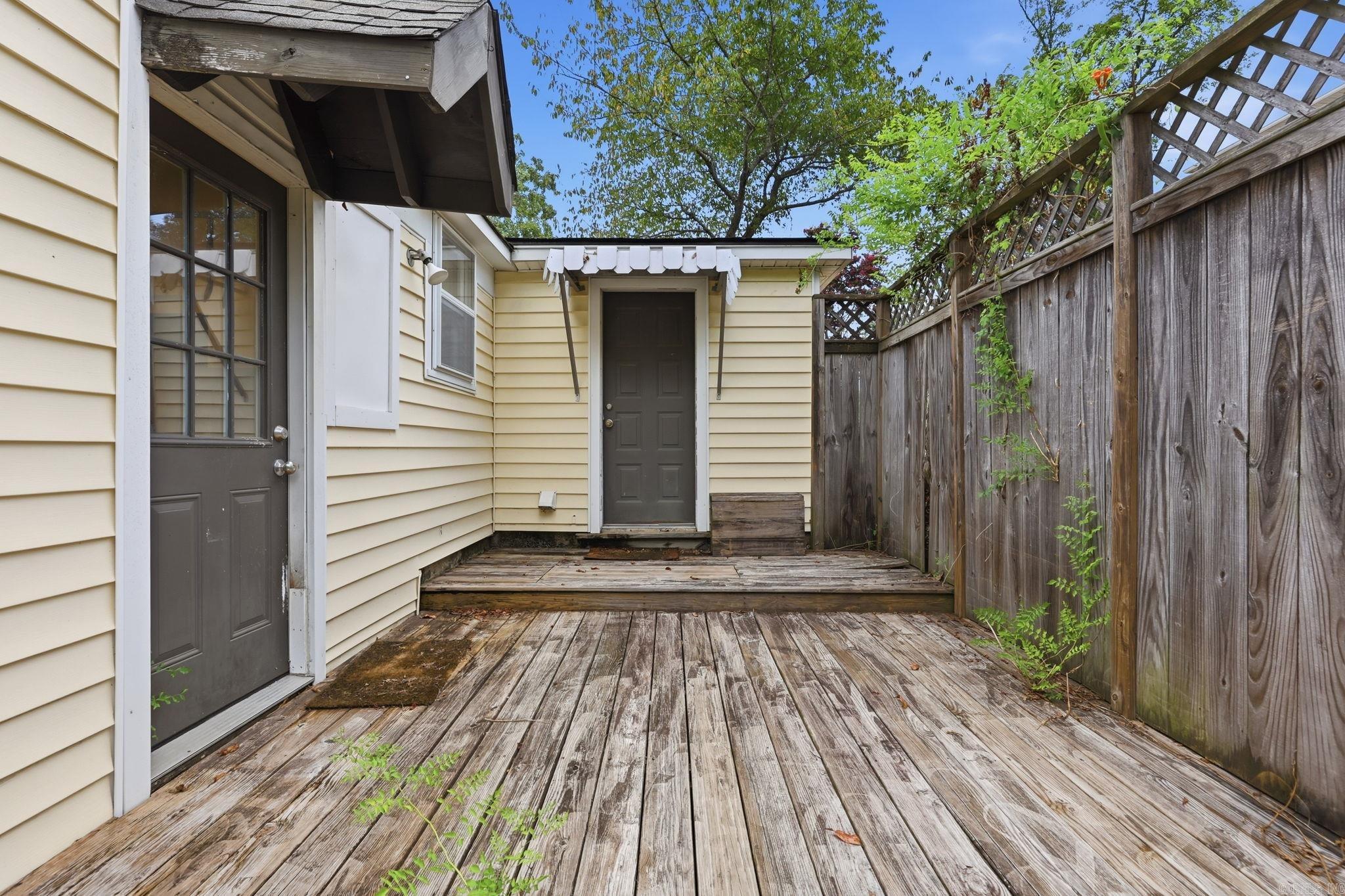 6723 Kenwood Road Property Photo 28