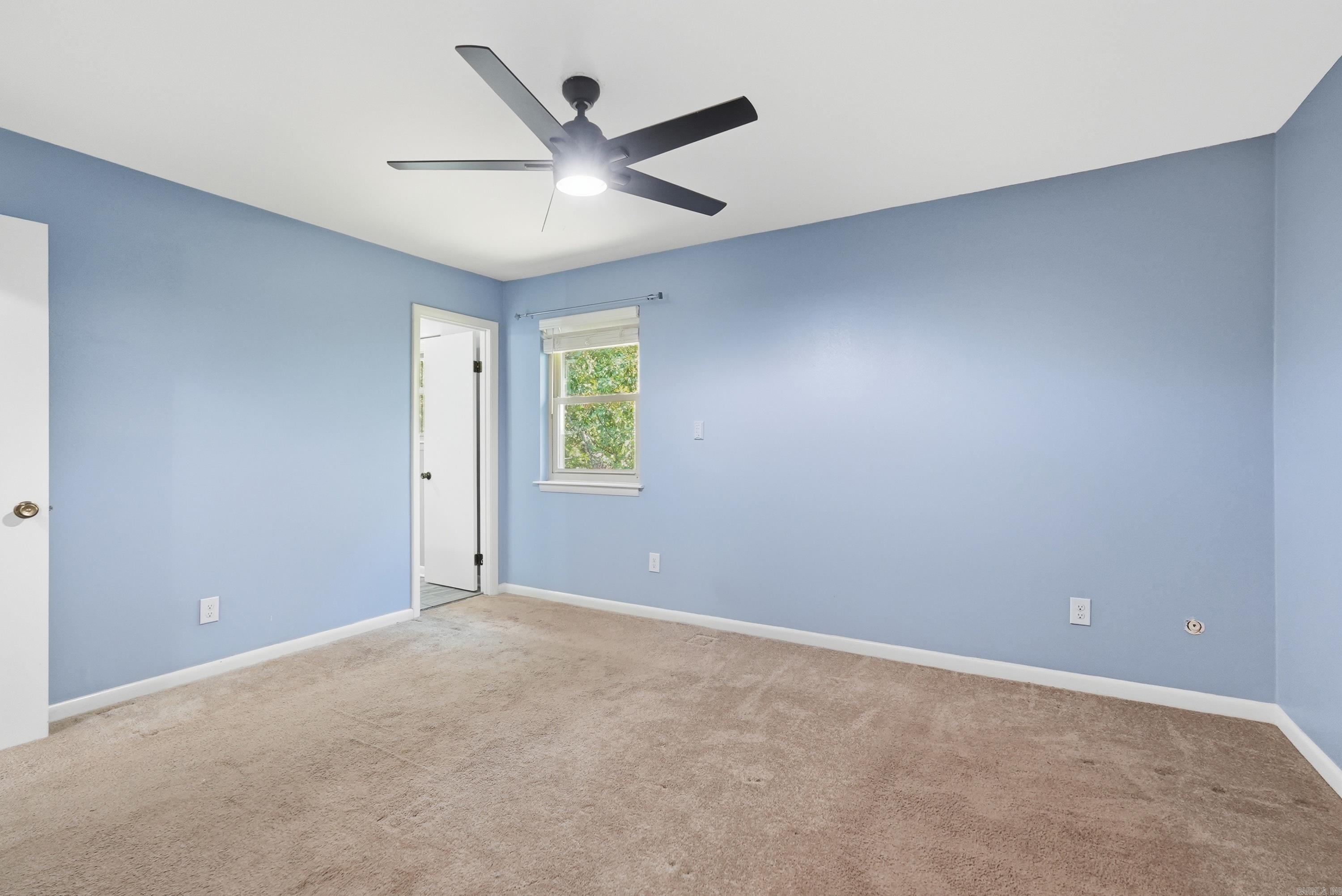 28 Johnny Ln Property Photo 32