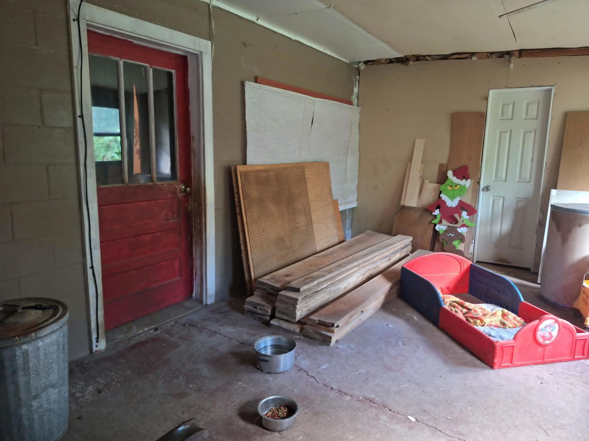 3345 Hwy 71 N Property Photo 7