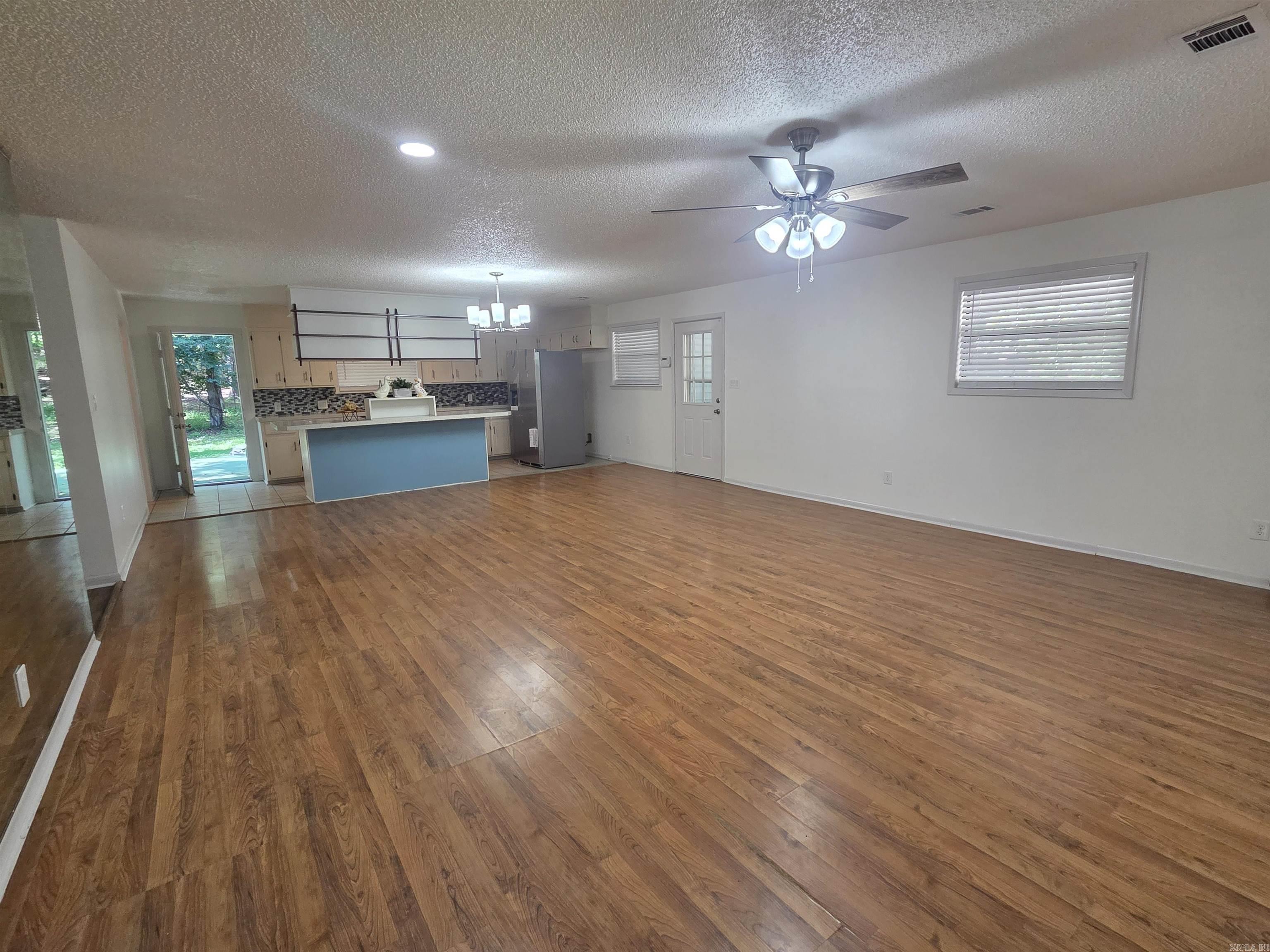 450 Plum Hollow Boulevard Property Photo 3