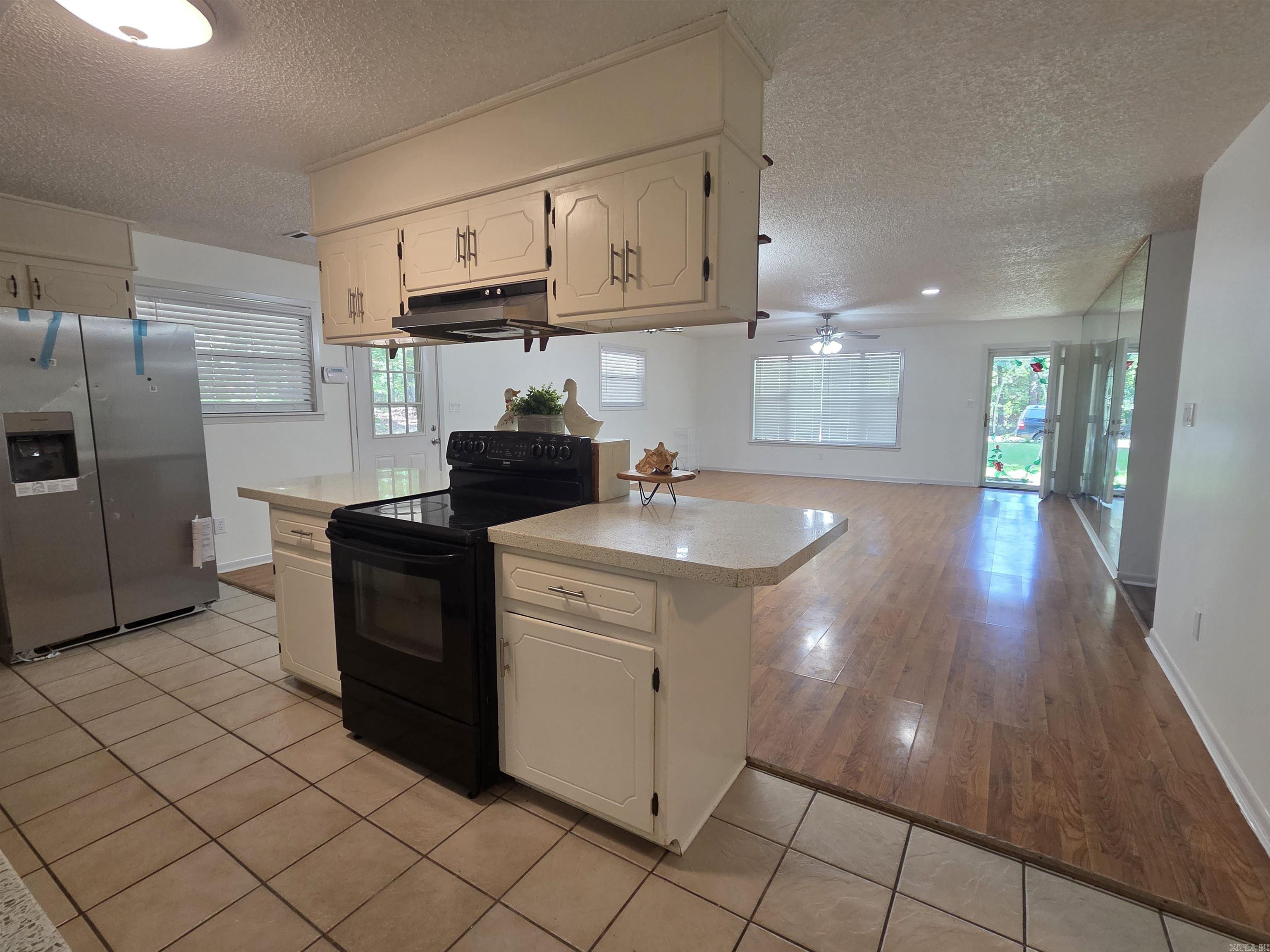 450 Plum Hollow Boulevard Property Photo 6