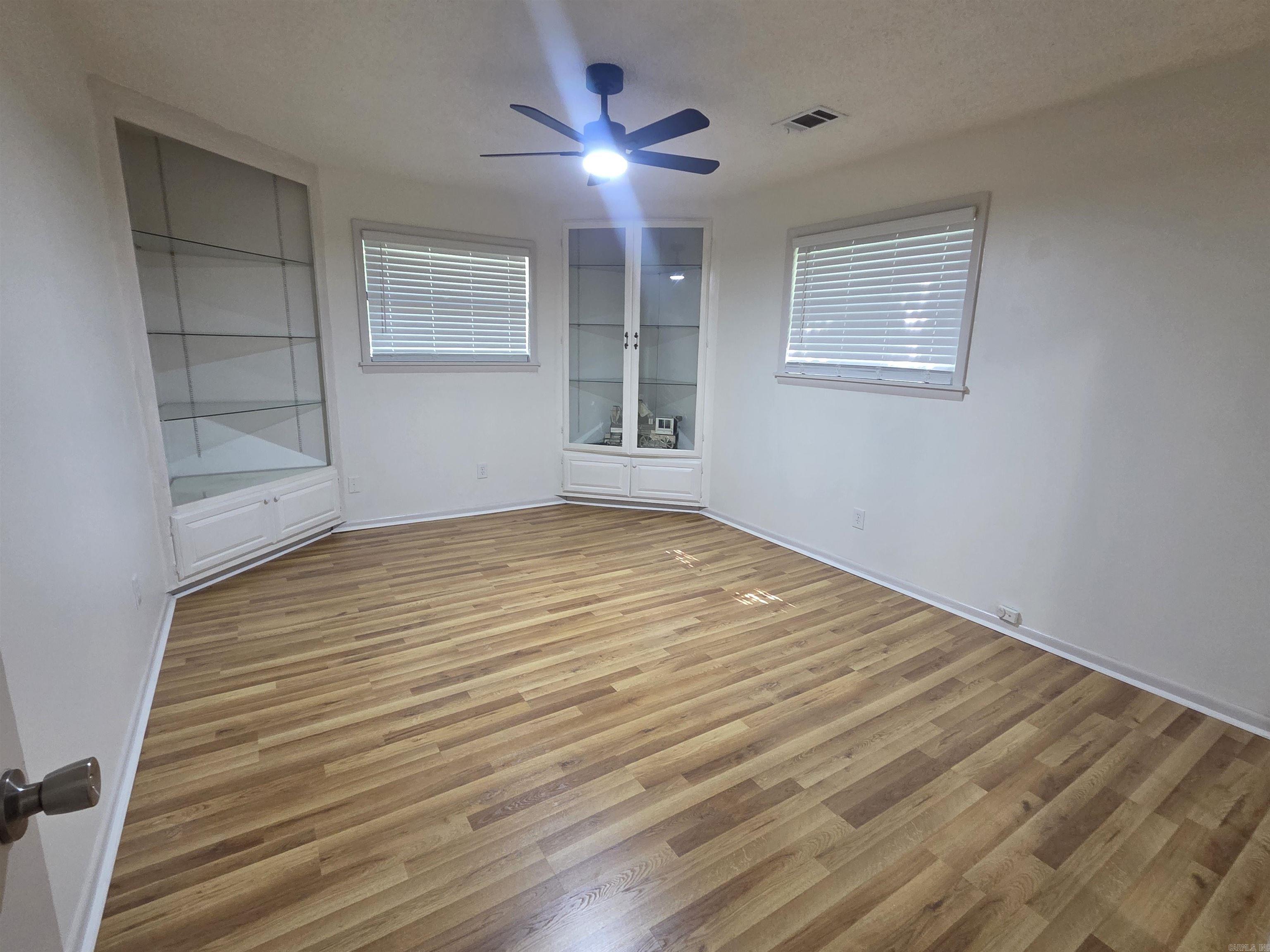 450 Plum Hollow Boulevard Property Photo 13