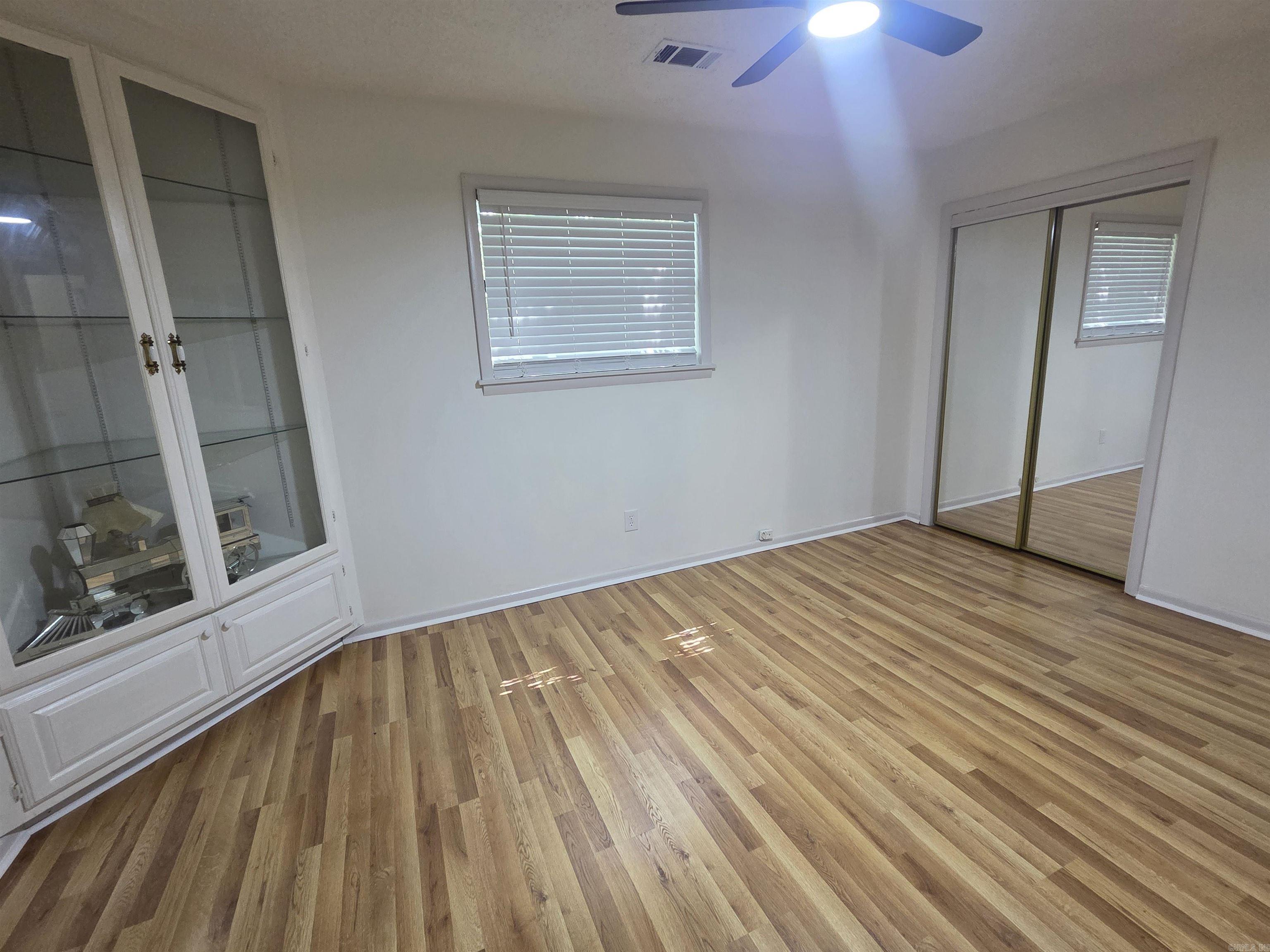 450 Plum Hollow Boulevard Property Photo 14