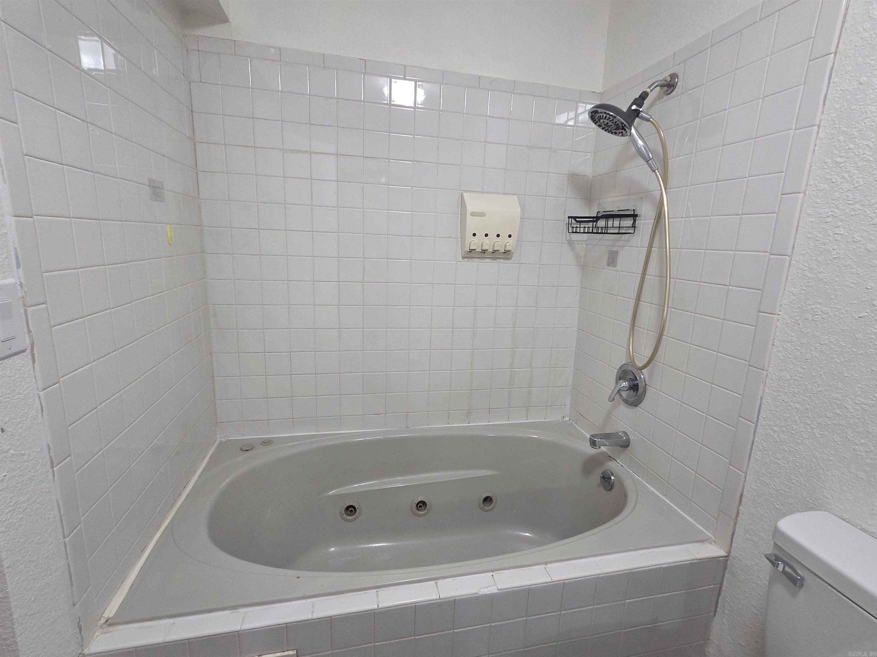 450 Plum Hollow Boulevard Property Photo 17