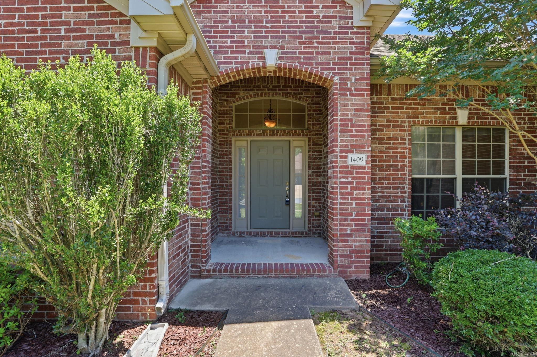 1409 Lansing Street Property Photo 3
