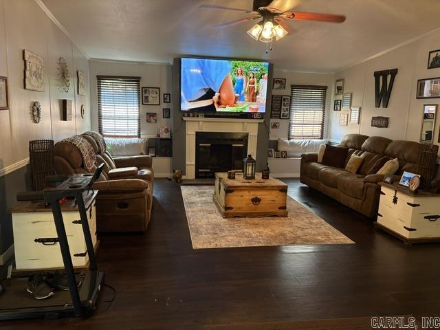 7606 Hyla Property Photo 2