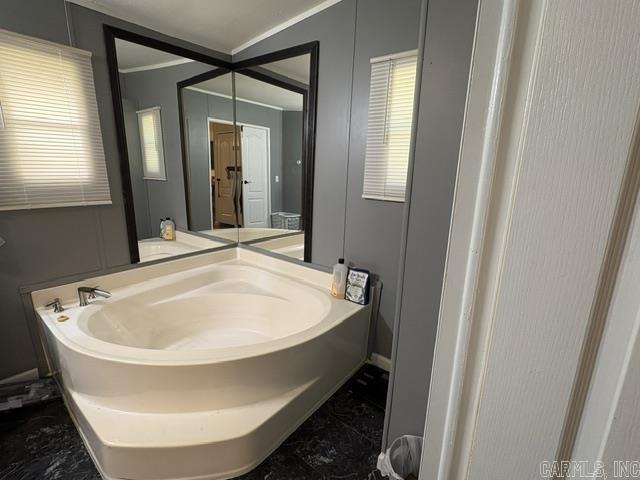 7606 Hyla Property Photo 10