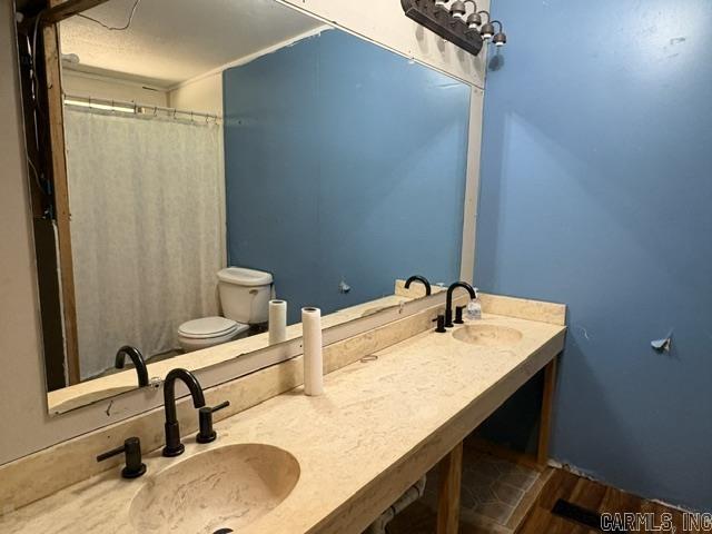 7606 Hyla Property Photo 27
