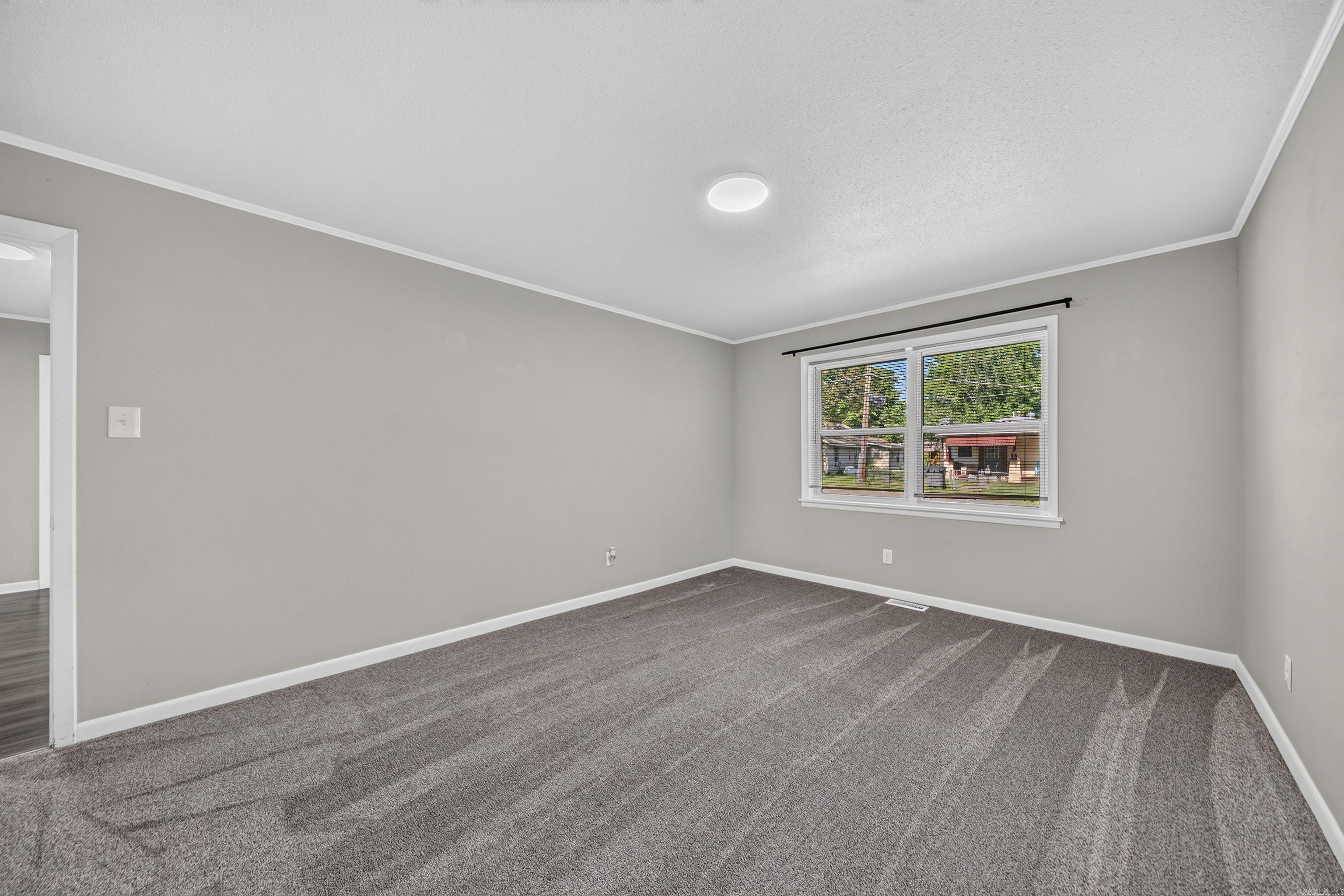 108 Ross Street Property Photo 17