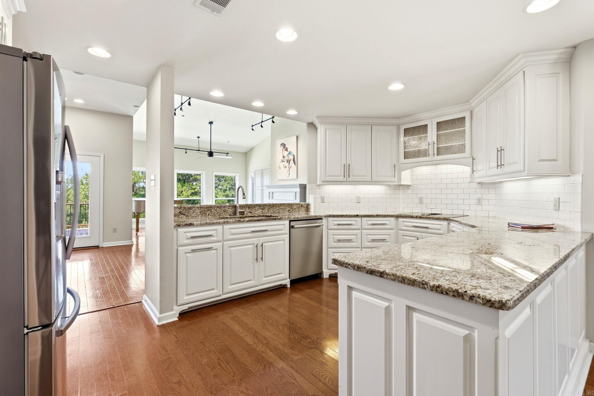 2 Greathouse Bend Property Photo 15