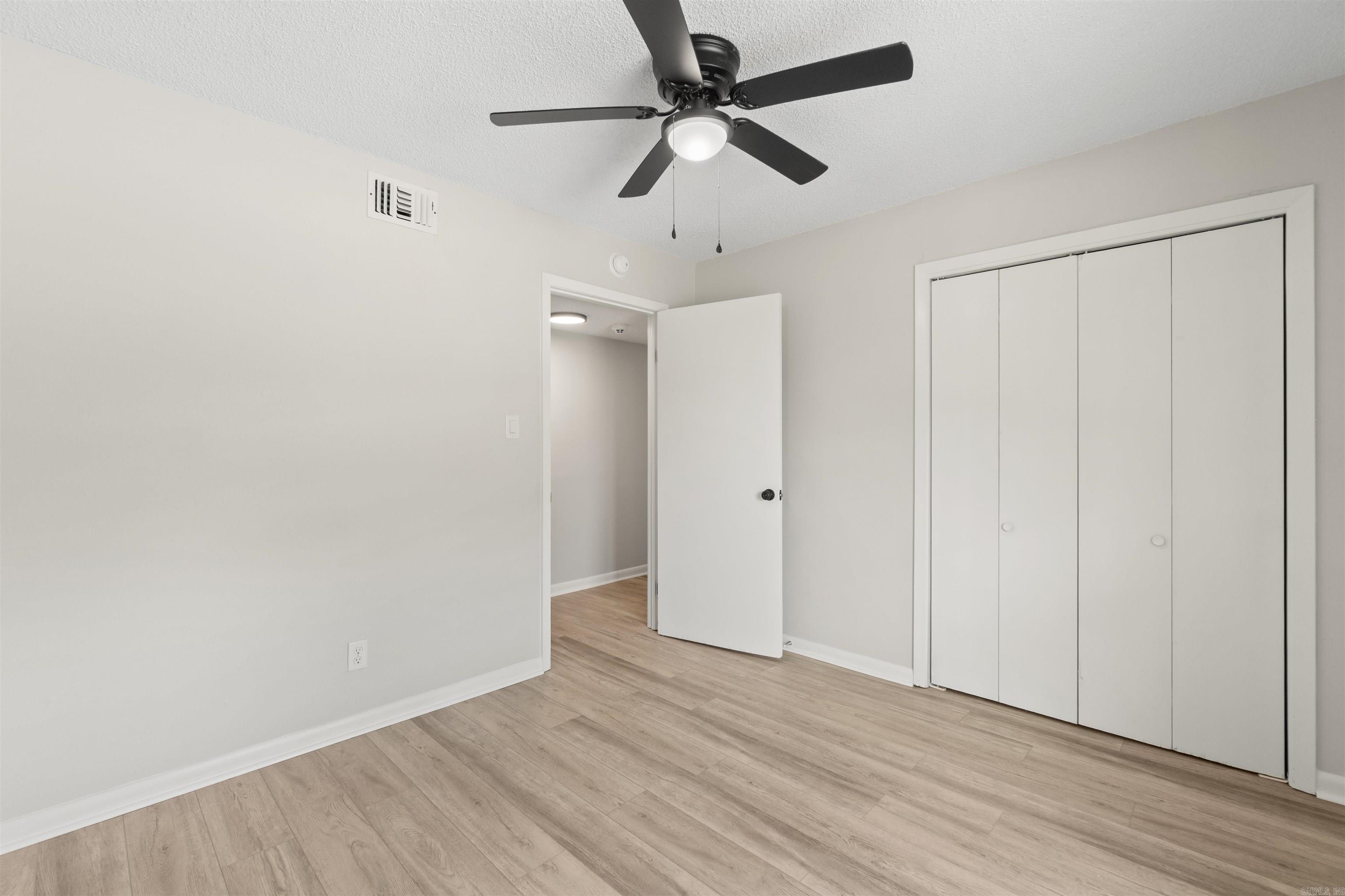 205 Vine St Property Photo 13