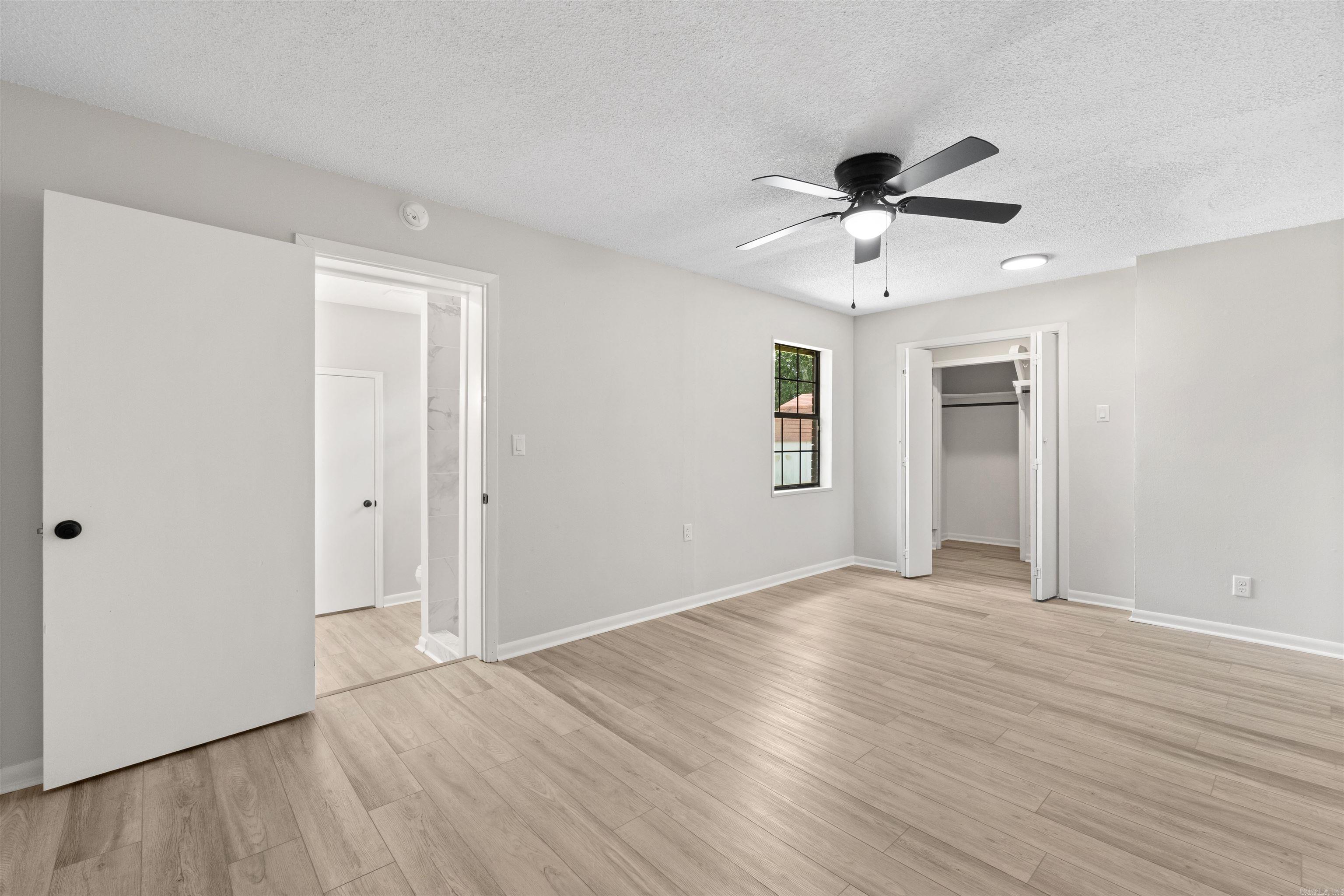 205 Vine St Property Photo 17