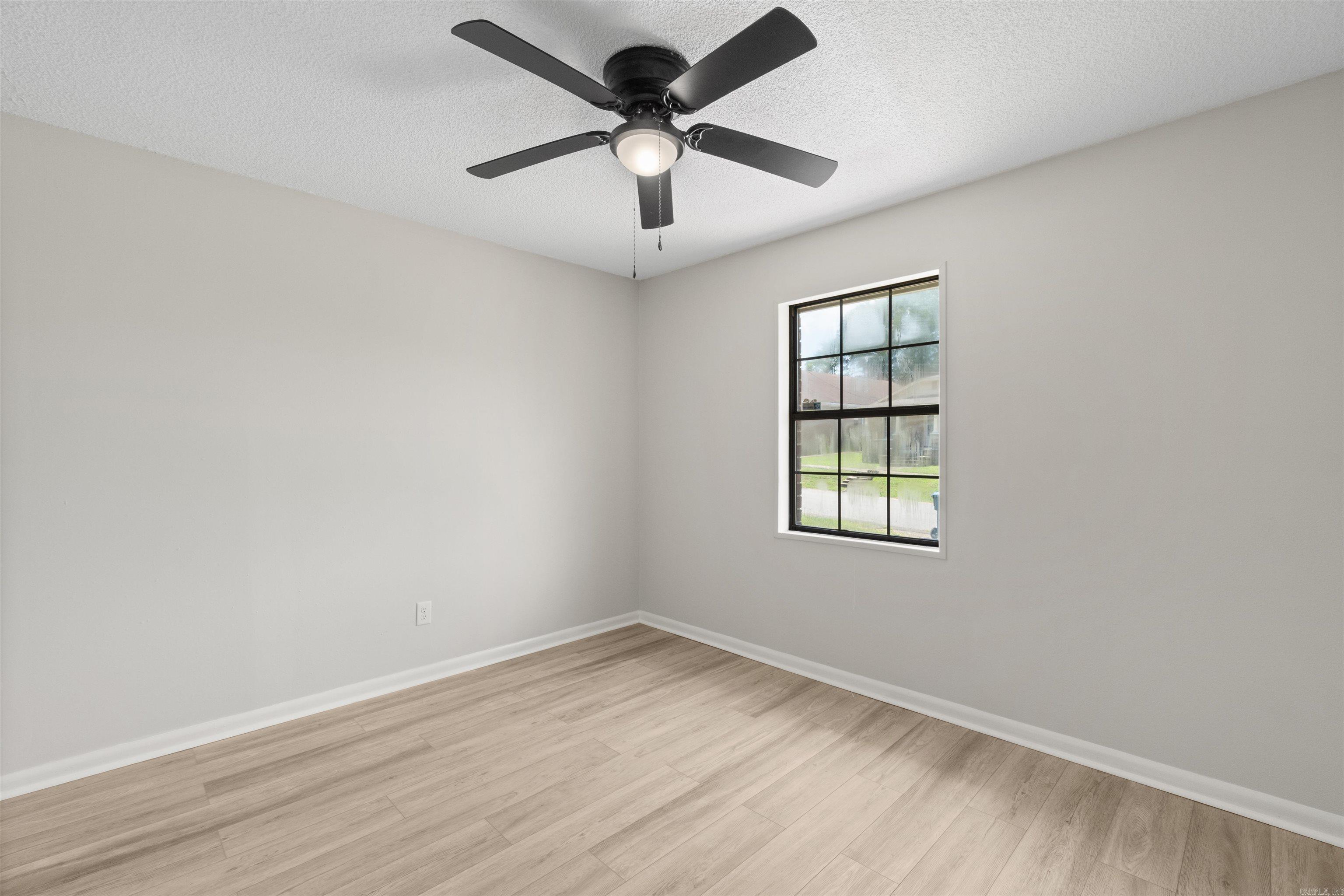205 Vine St Property Photo 19