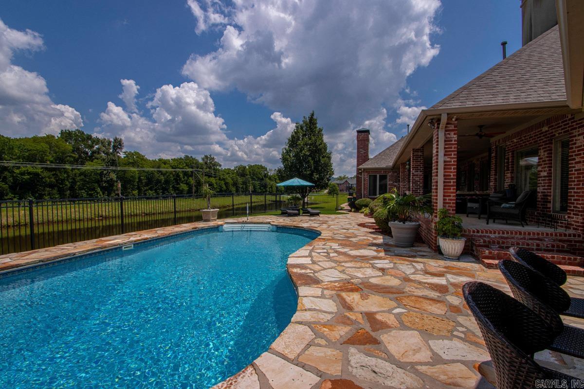 11 Pinnacle View Cove Property Photo 30