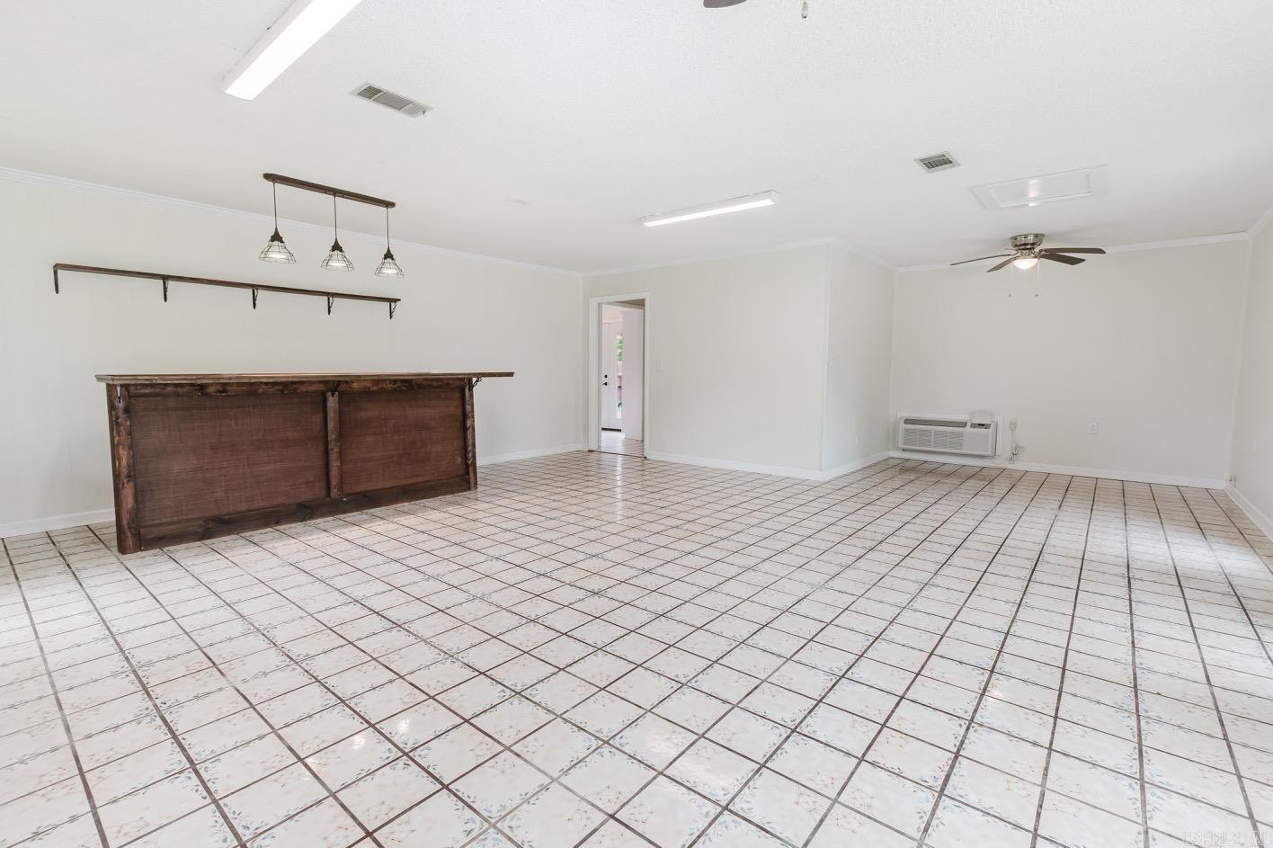 130 Timber Lane Property Photo 4