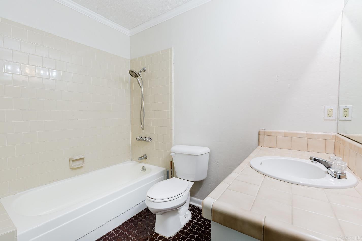 130 Timber Lane Property Photo 11