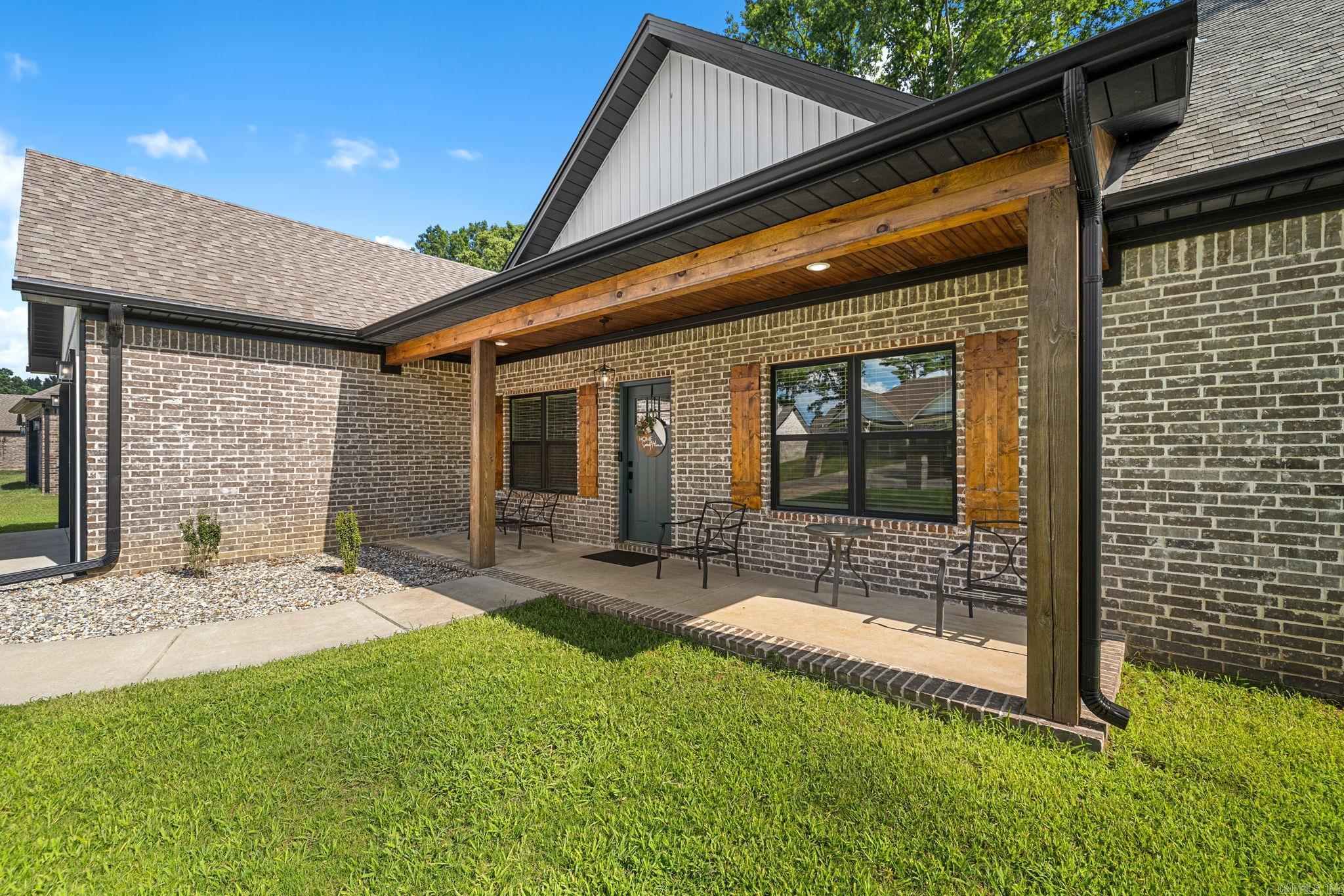 151 Hayden Drive Property Photo 2