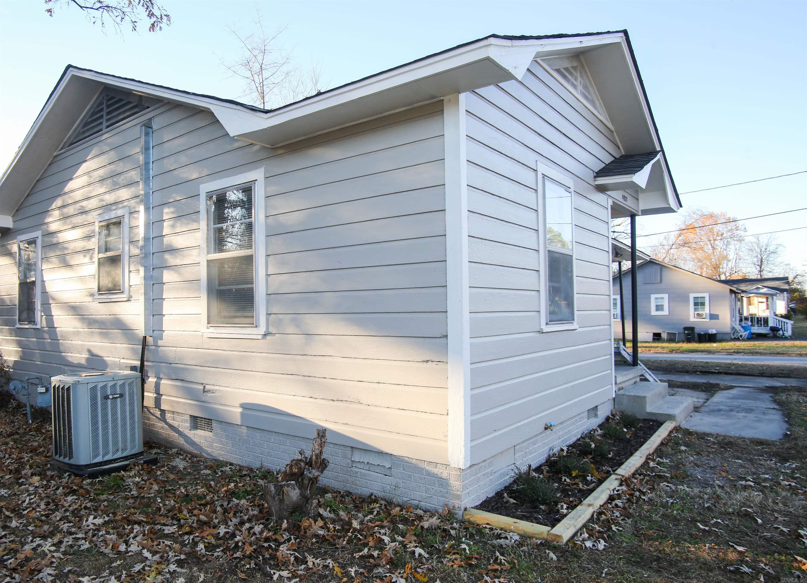 4800 Alpha Street Property Photo 15