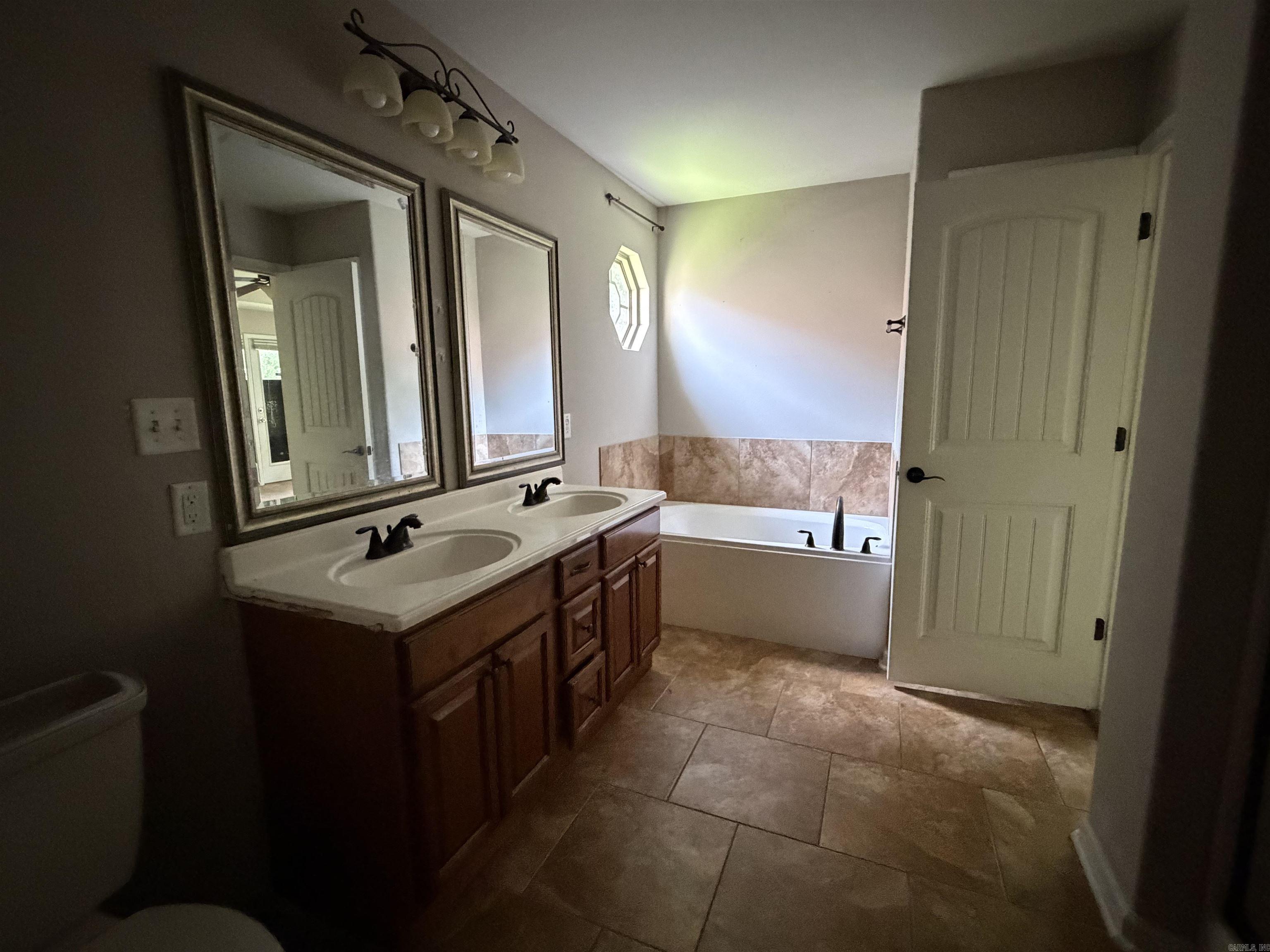 1065 Skyline Drive Property Photo 29