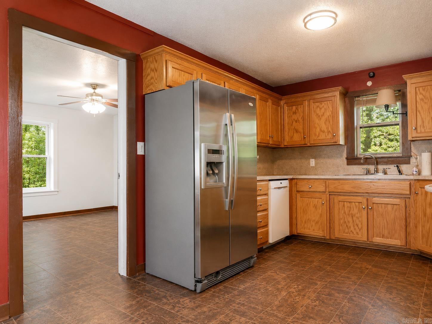 26028518 Property Photo 4