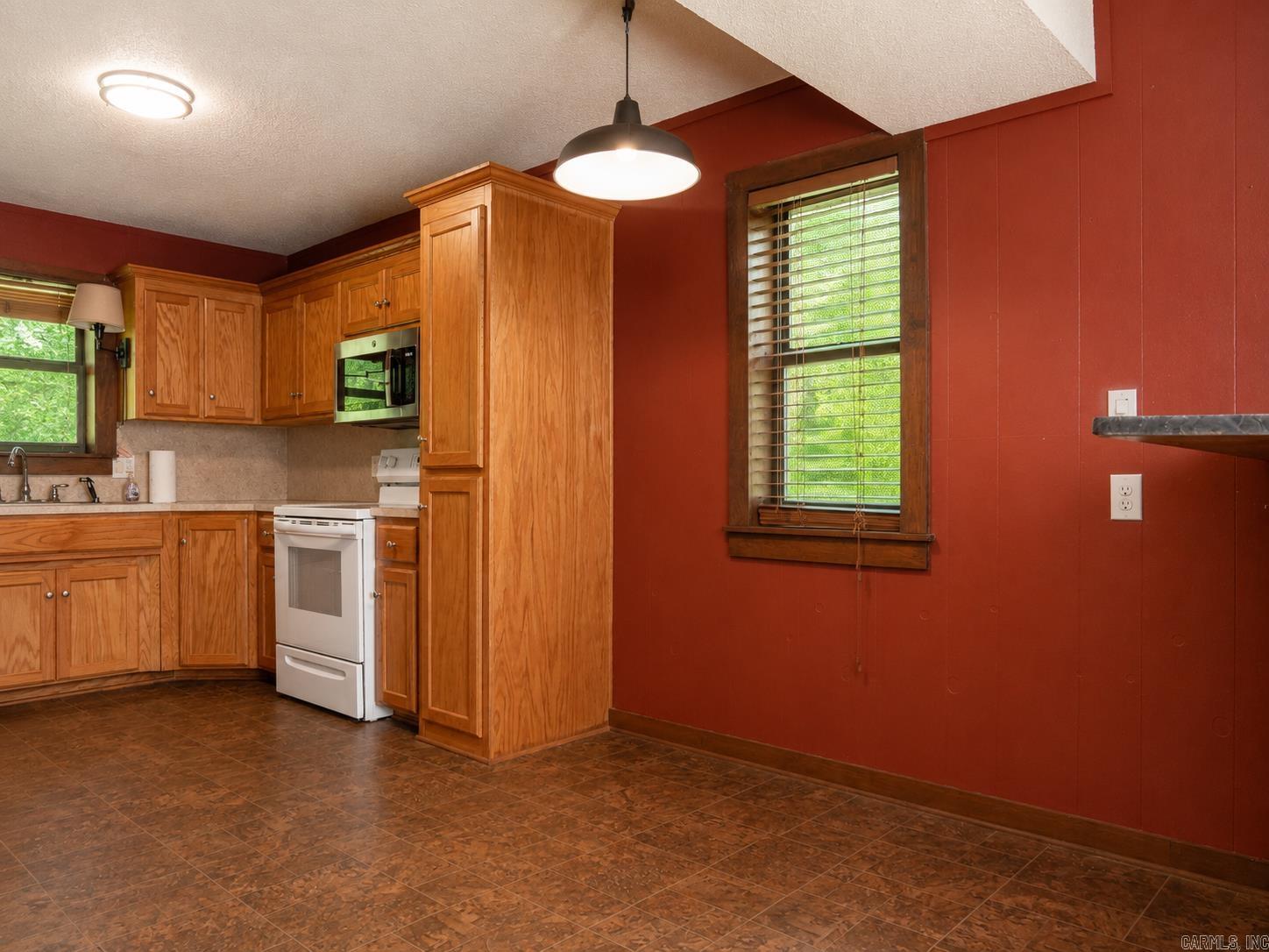 26028518 Property Photo 5
