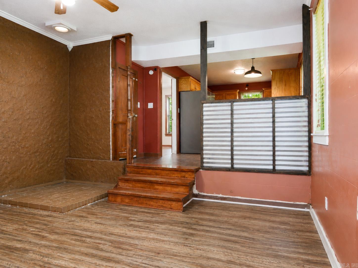 26028518 Property Photo 7