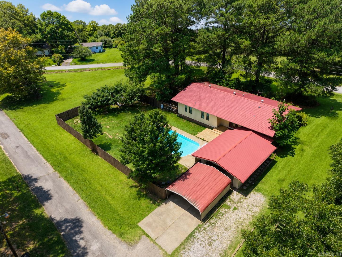 26028518 Property Photo 12